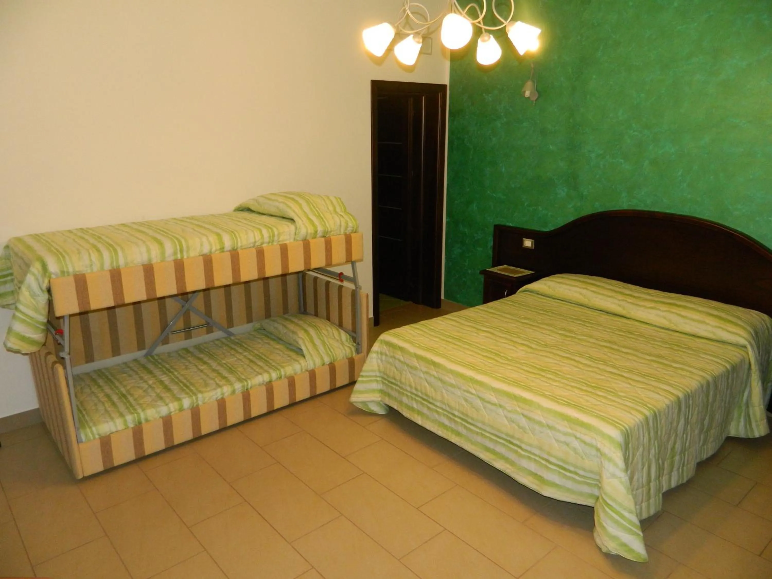 Bed in Baia Santa Margherita B&B