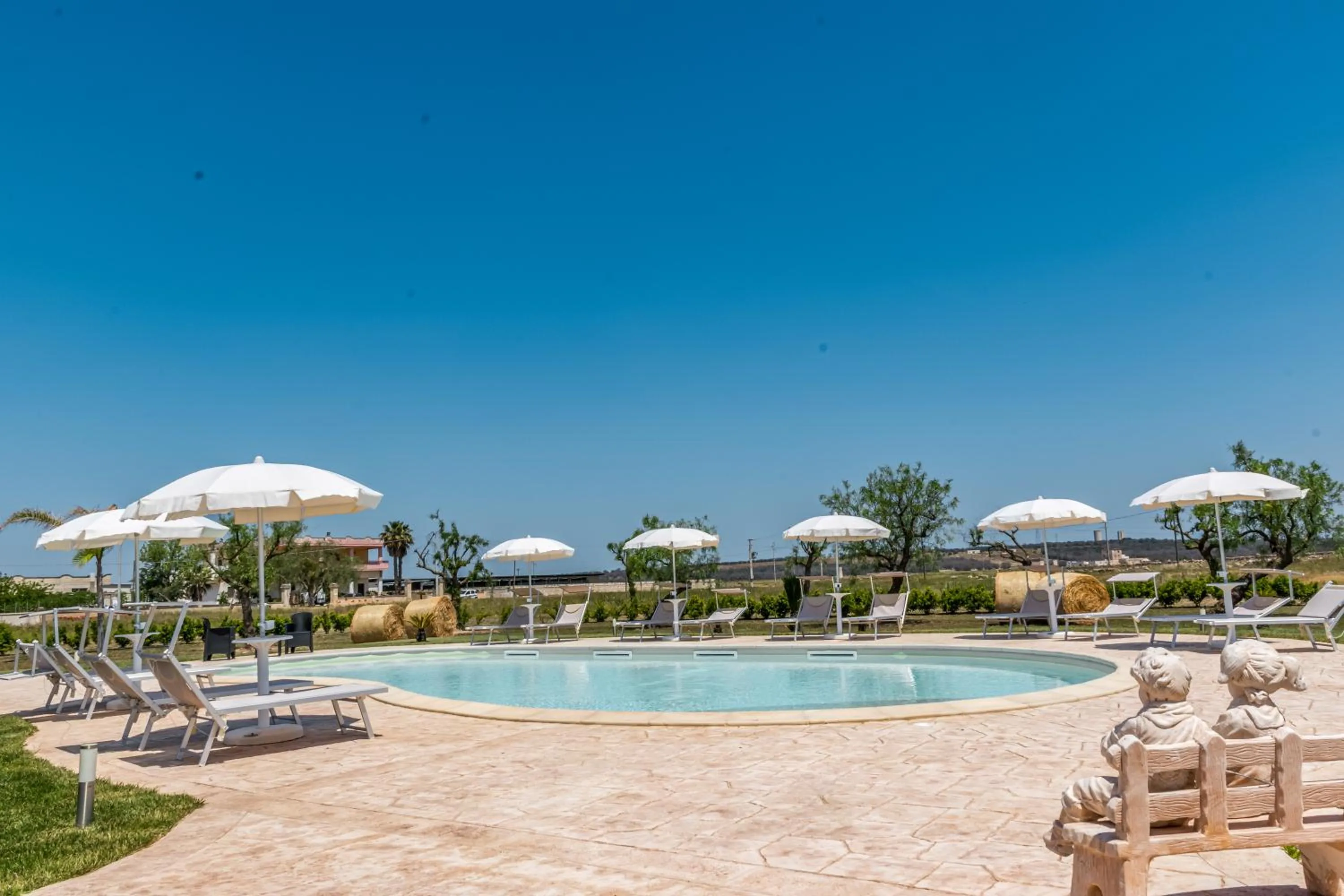 Swimming pool in Il mondo dei sogni