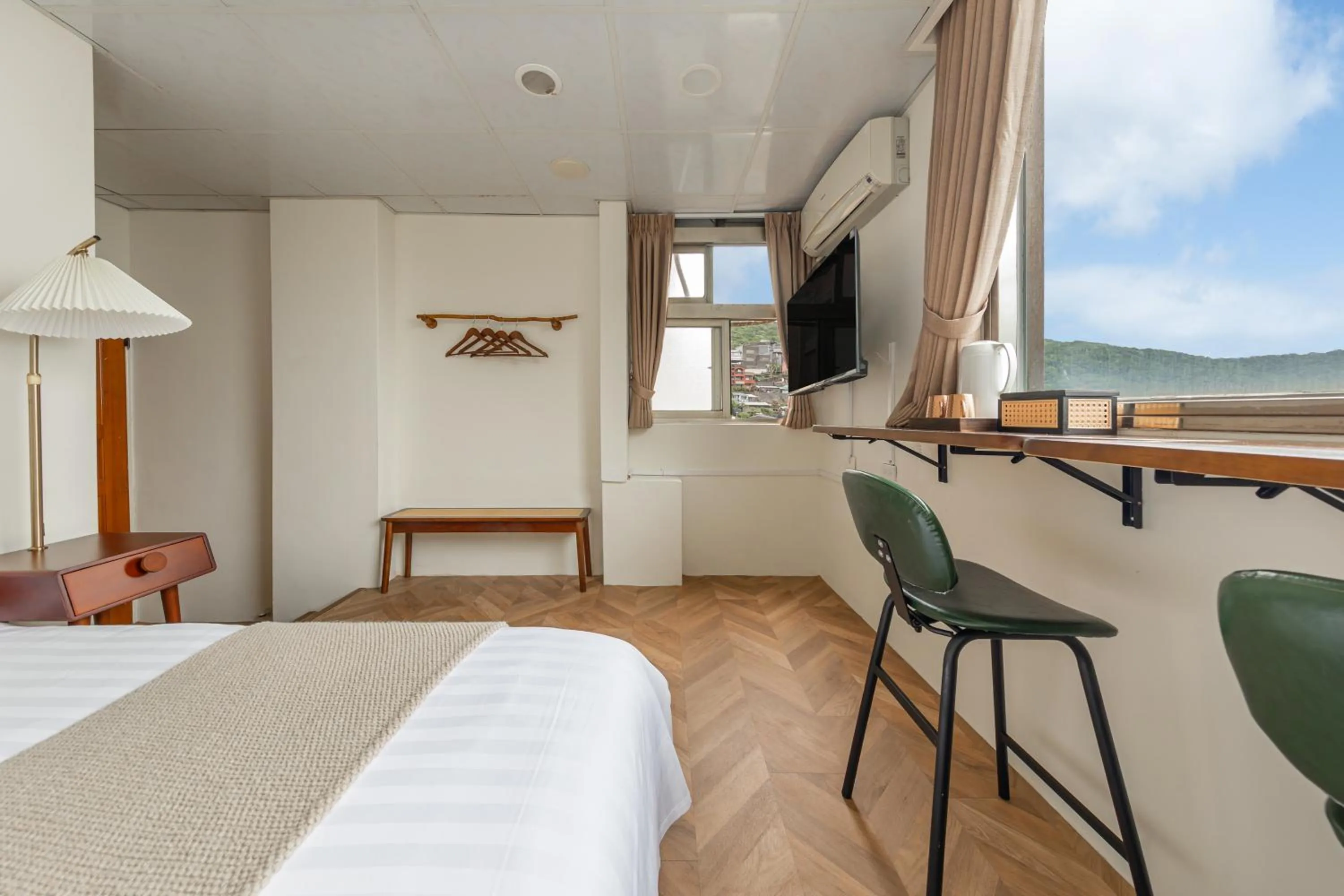 Photo of the whole room, Bed in Jiufen Nostalgic Inn