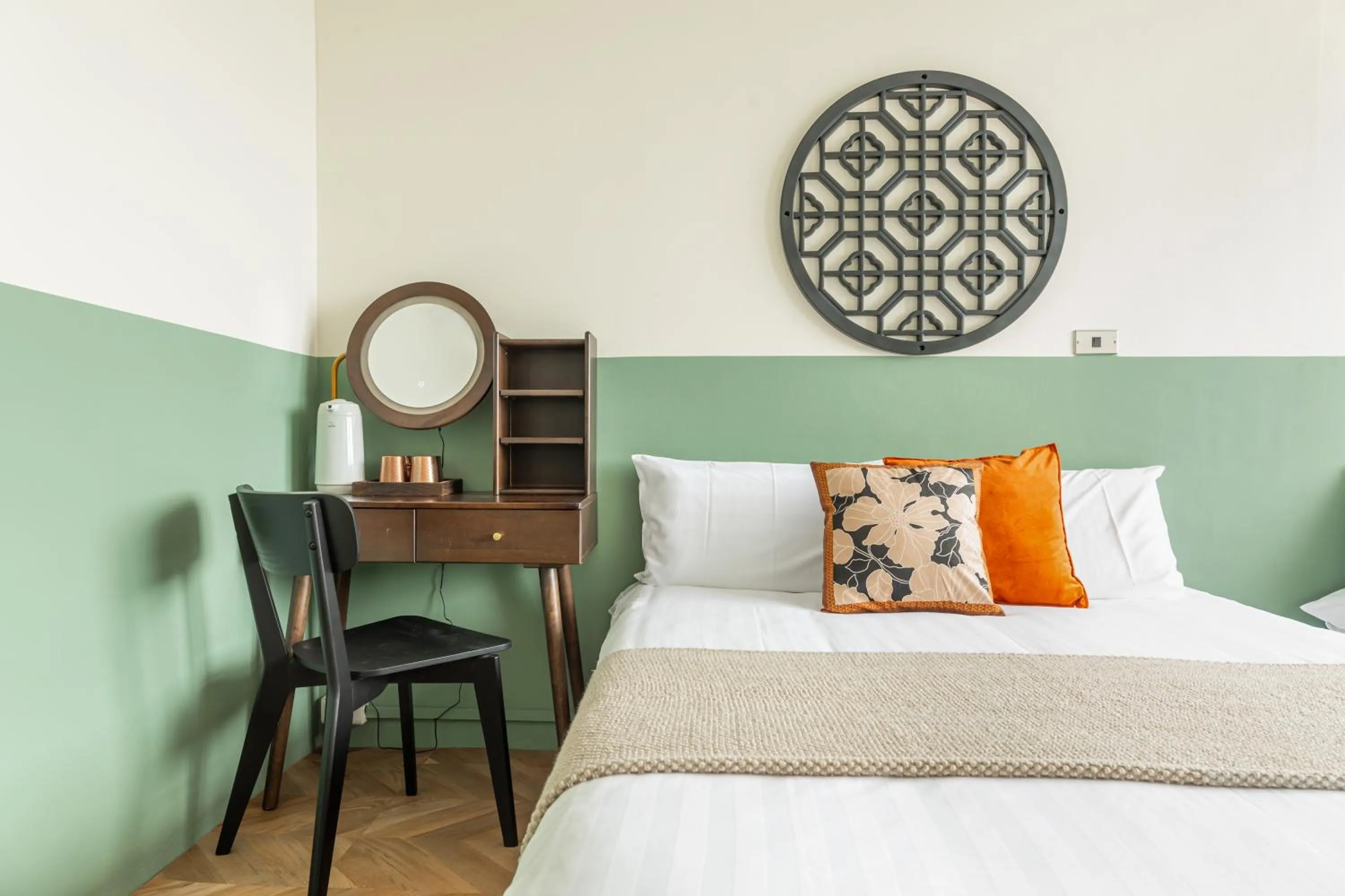 Photo of the whole room, Bed in Jiufen Nostalgic Inn