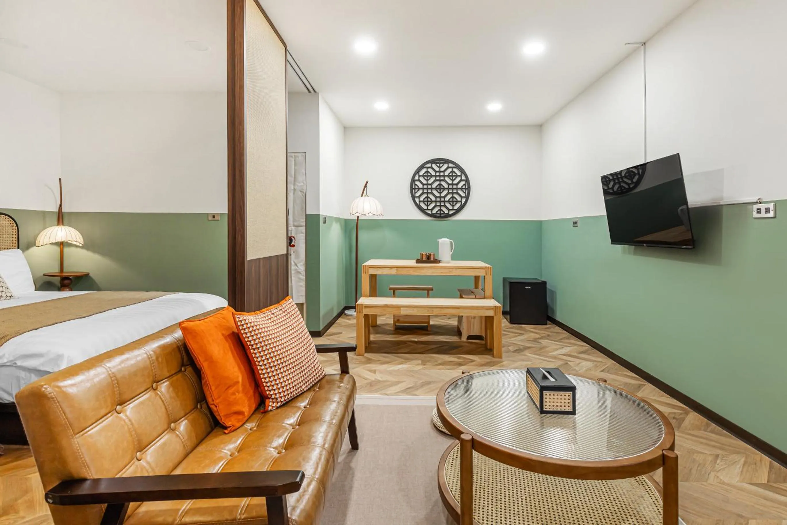 Bed in Jiufen Nostalgic Inn