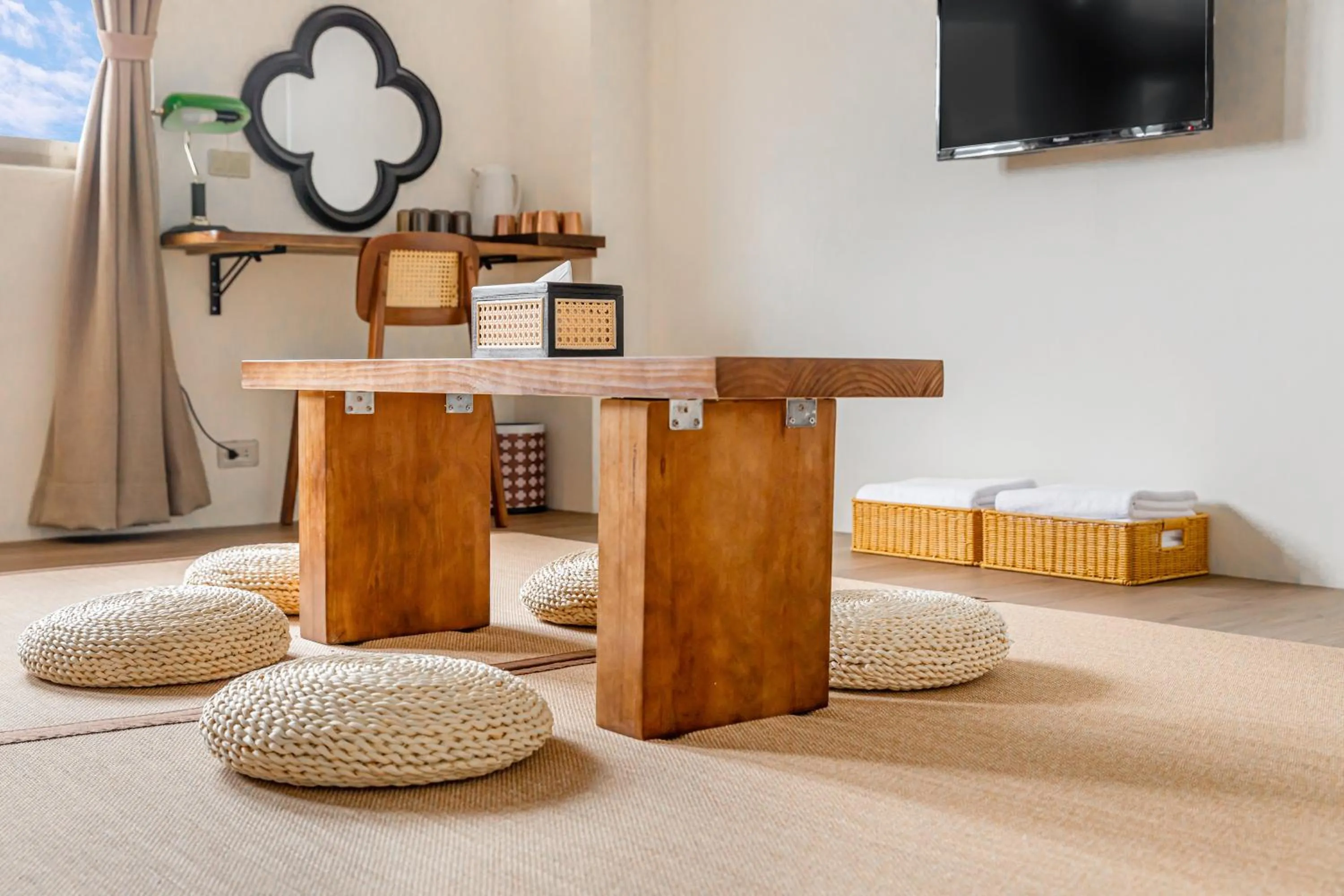 TV and multimedia, Bed in Jiufen Nostalgic Inn