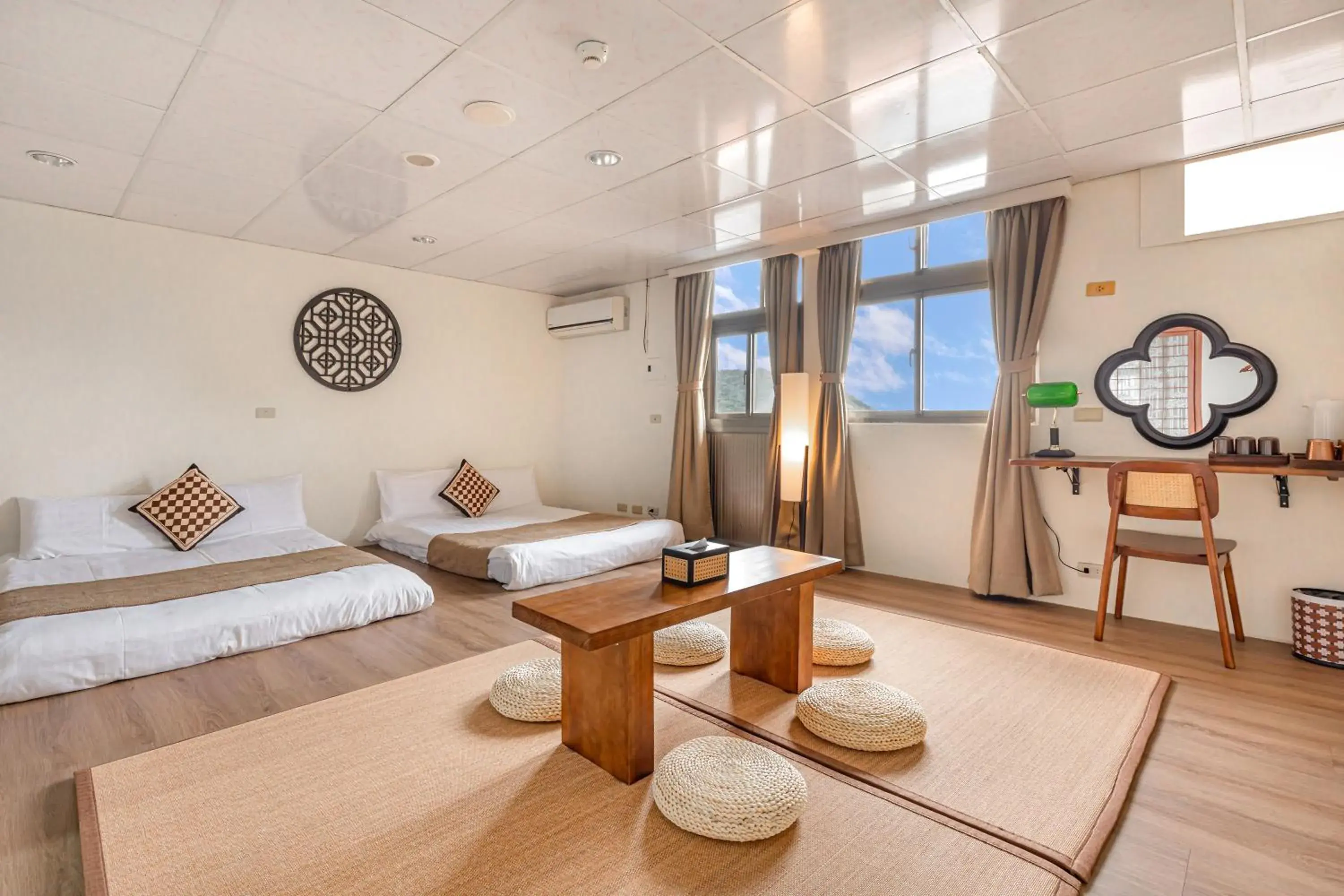 Bed in Jiufen Nostalgic Inn Bed in Jiufen Nostalgic Inn