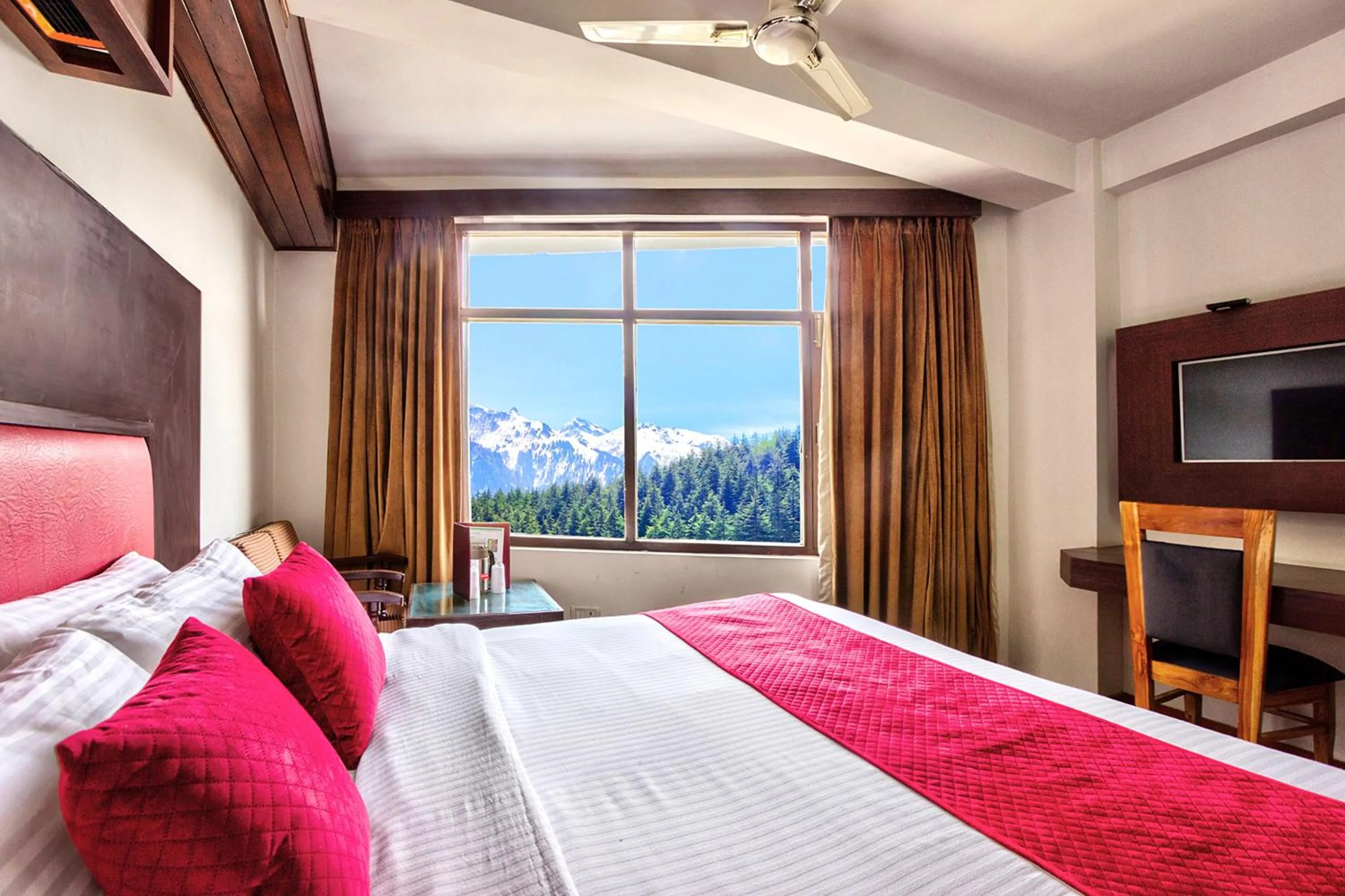 Mountain view, Bed in Hotel Greenfields