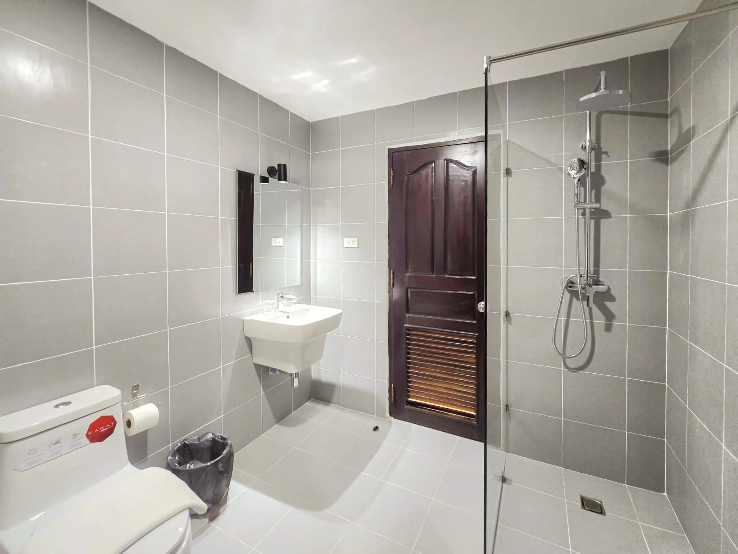 Bathroom in Douangchan Plaza Hotel