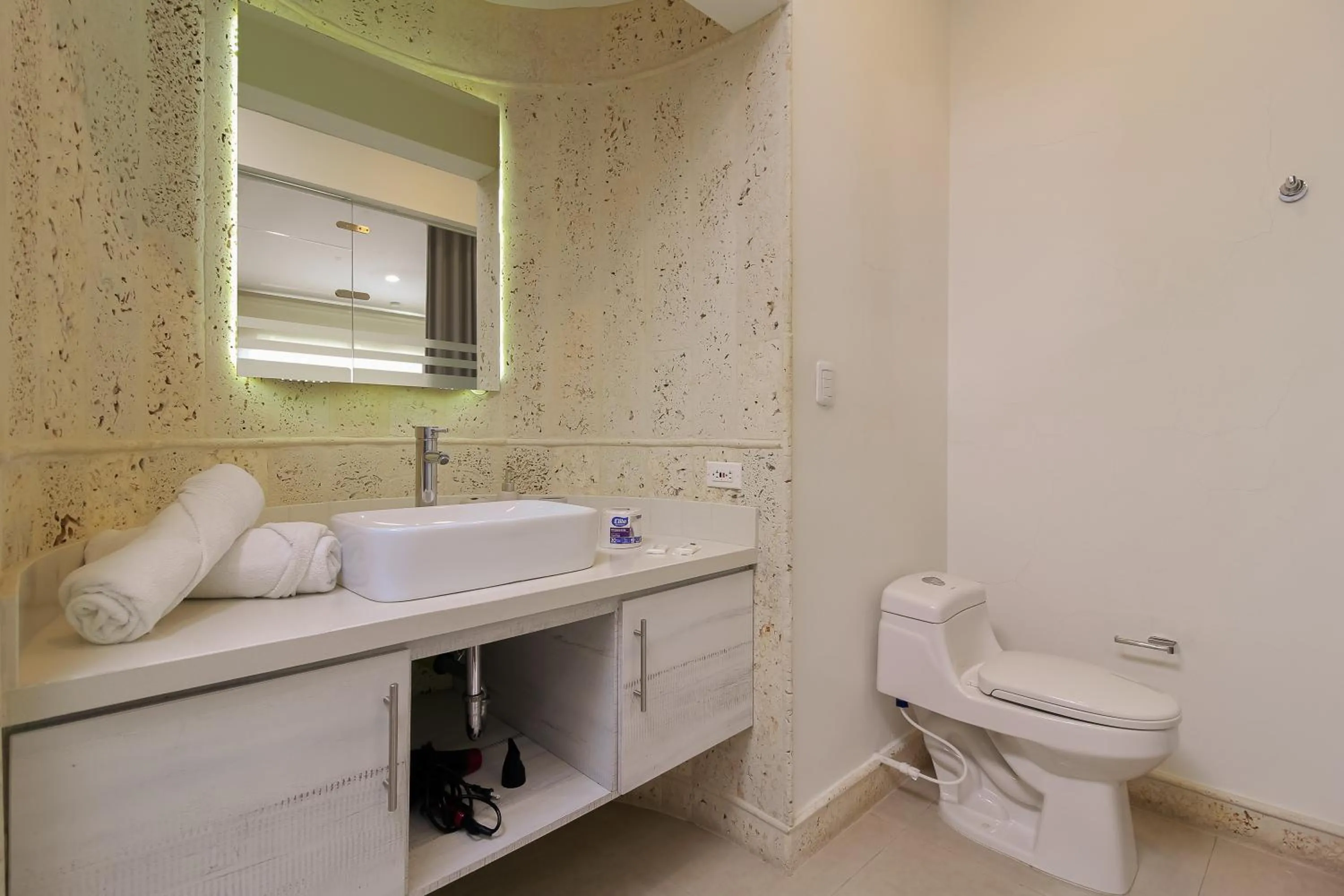 Bathroom in Cartagena Suites de Manga