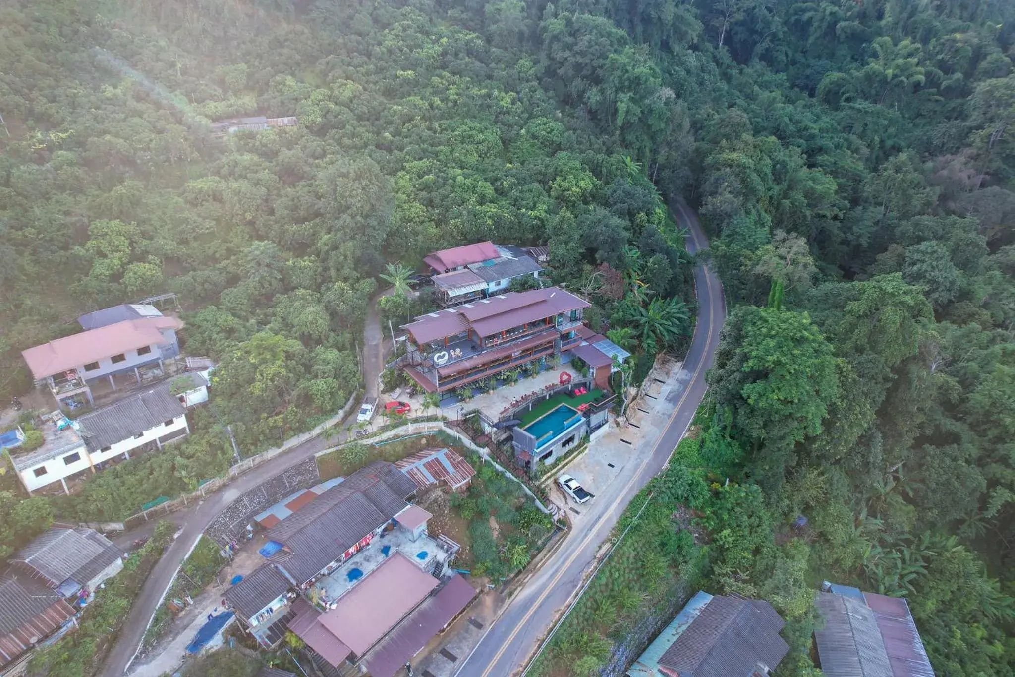 Property building in Oasis Phamee Property building in Oasis Phamee