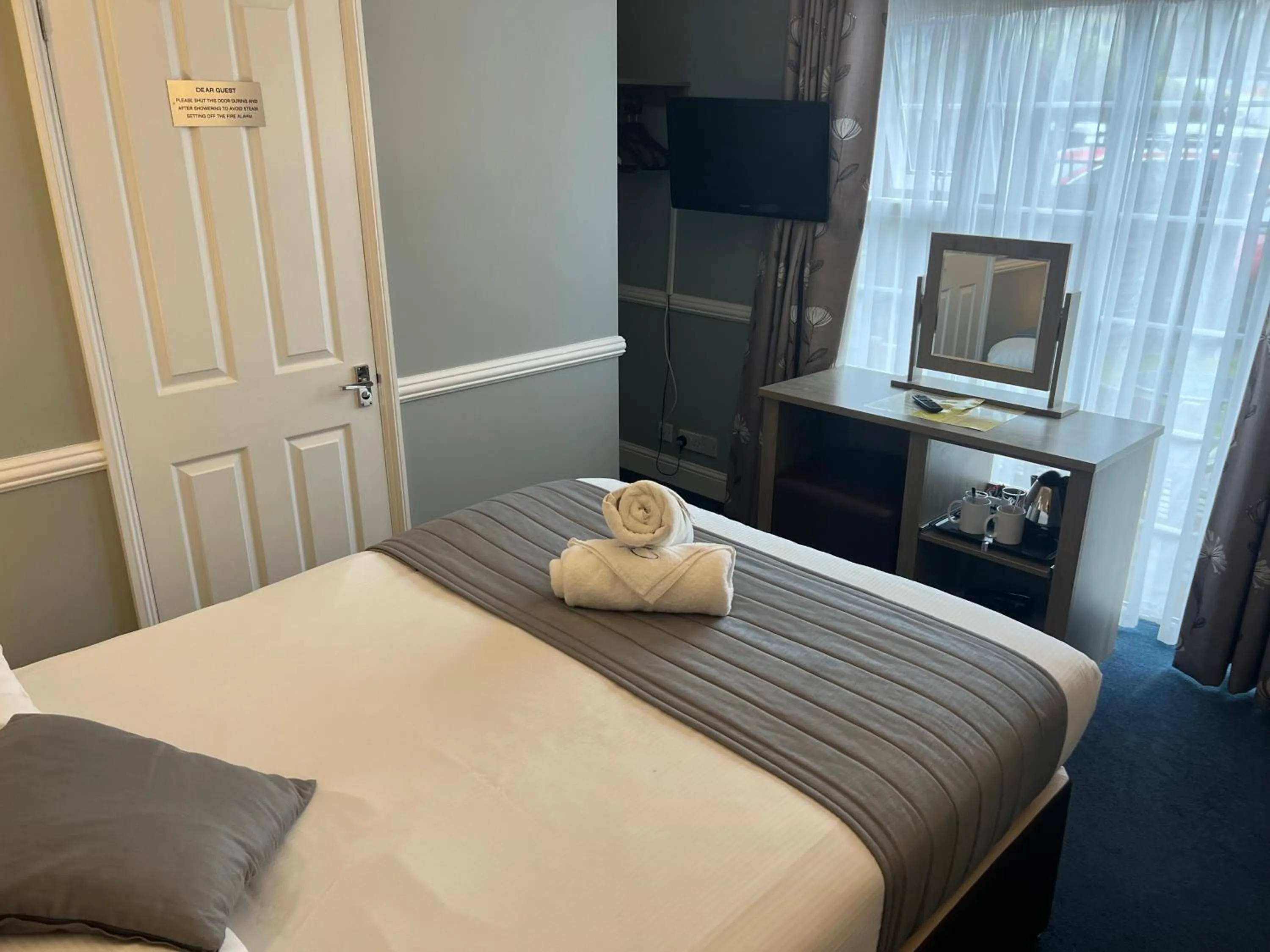 Bedroom, Bed in Corner House Hotel Gatwick with bookable Holiday parking