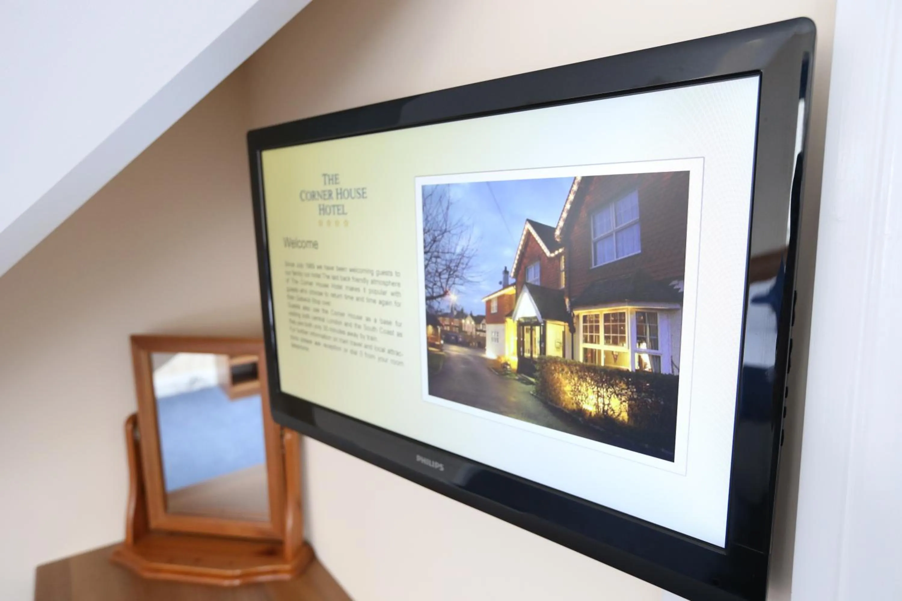 Decorative detail in Corner House Hotel Gatwick with bookable Holiday parking