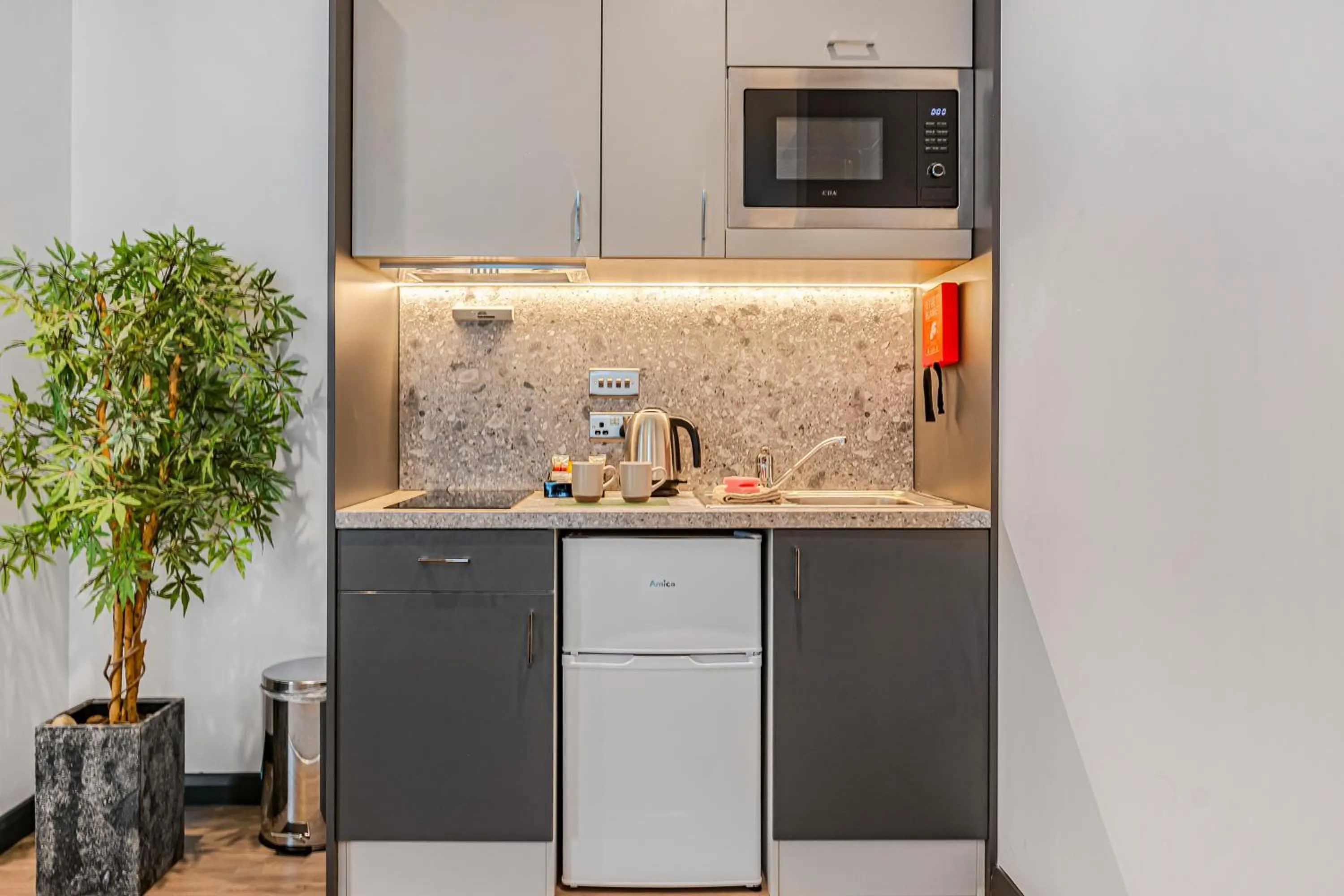 Kitchen or kitchenette in The Ainscow Hotel