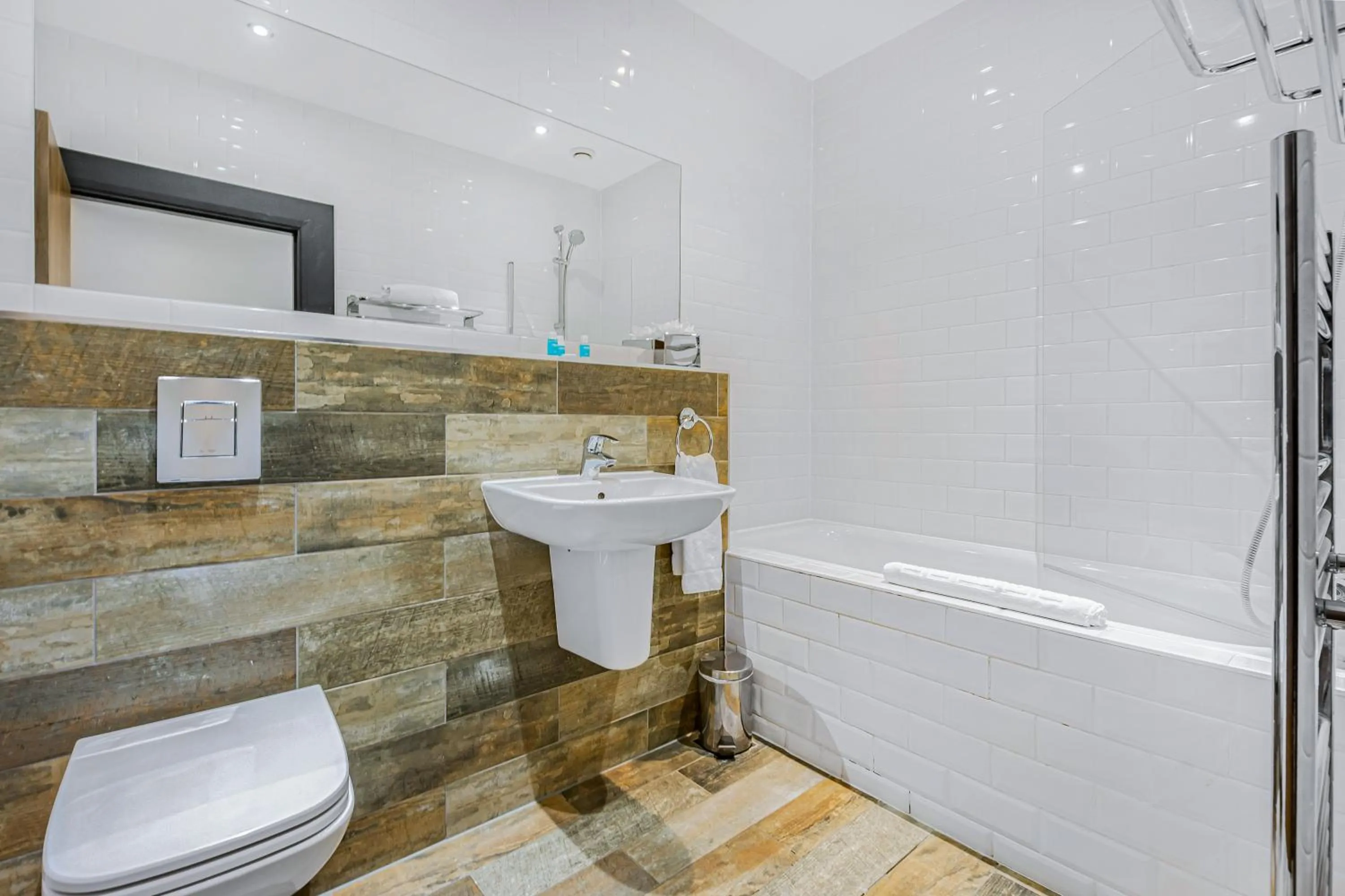 Bathroom in The Ainscow Hotel