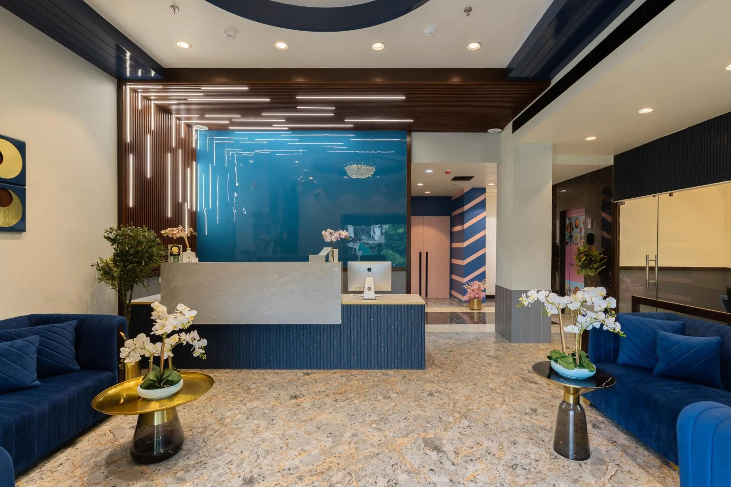 Lobby or reception in Royal Rawal - Luxury Boutique Hotel