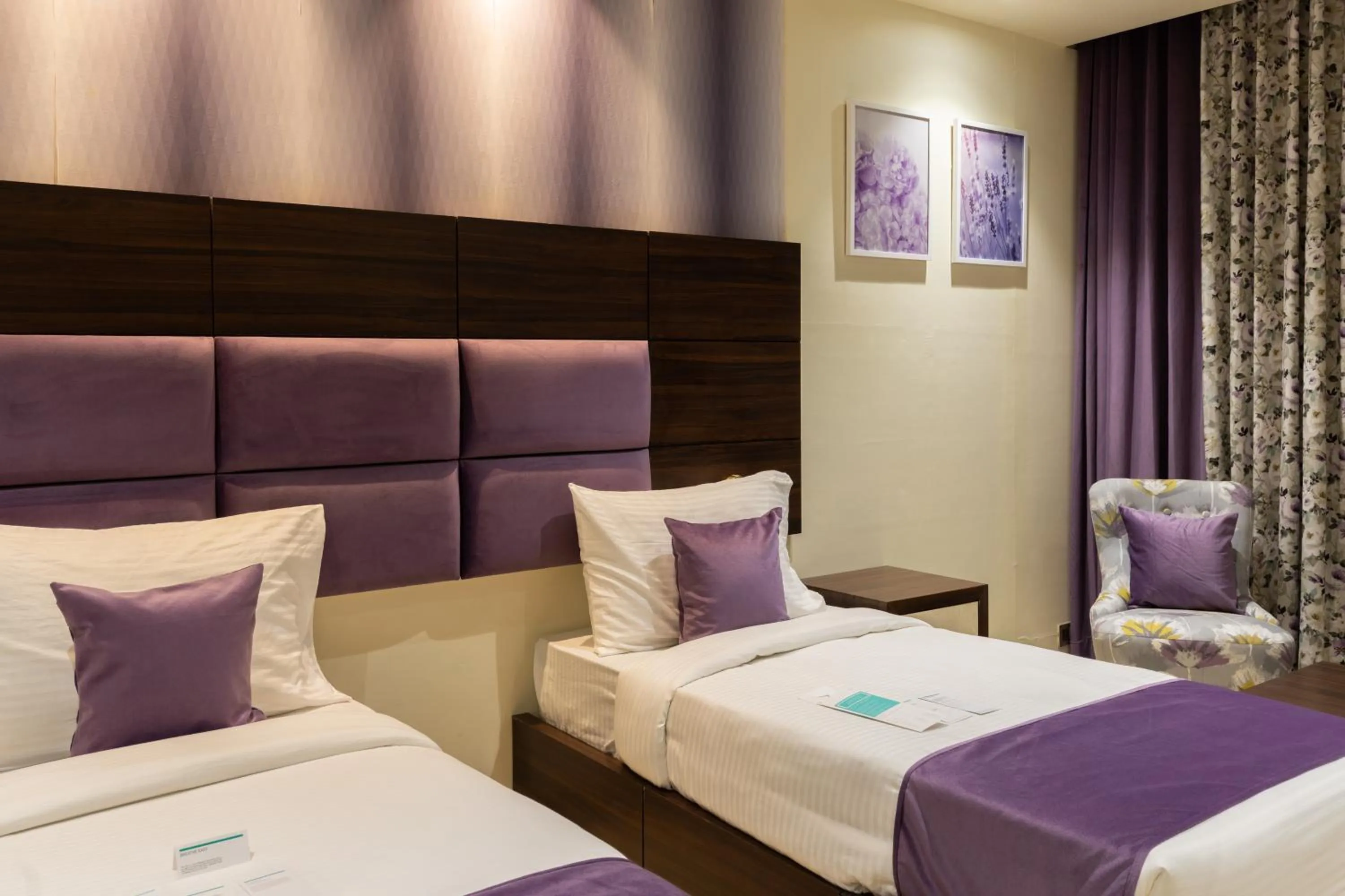 Photo of the whole room, Bed in Royal Rawal - Luxury Boutique Hotel