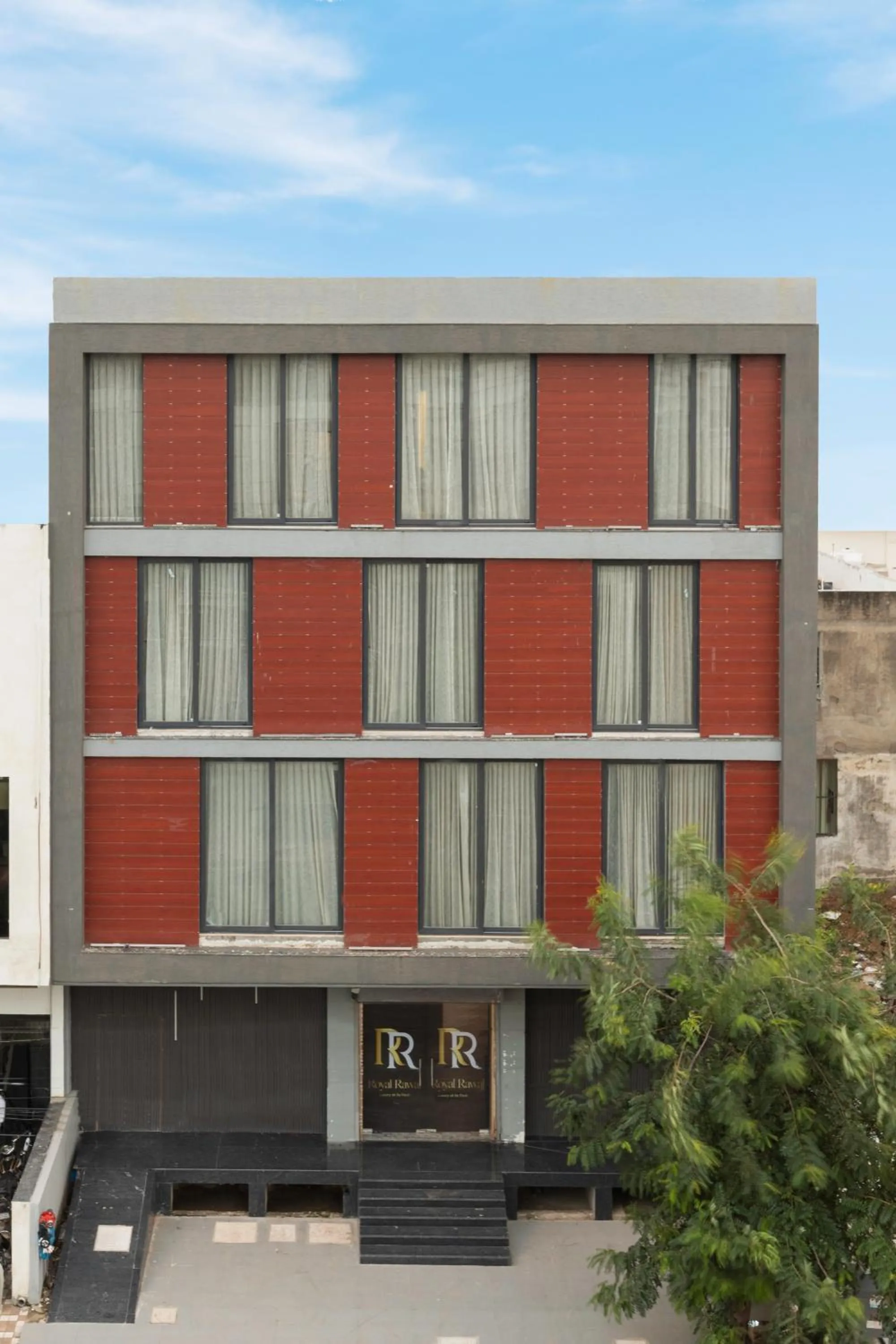 Property building in Royal Rawal - Luxury Boutique Hotel