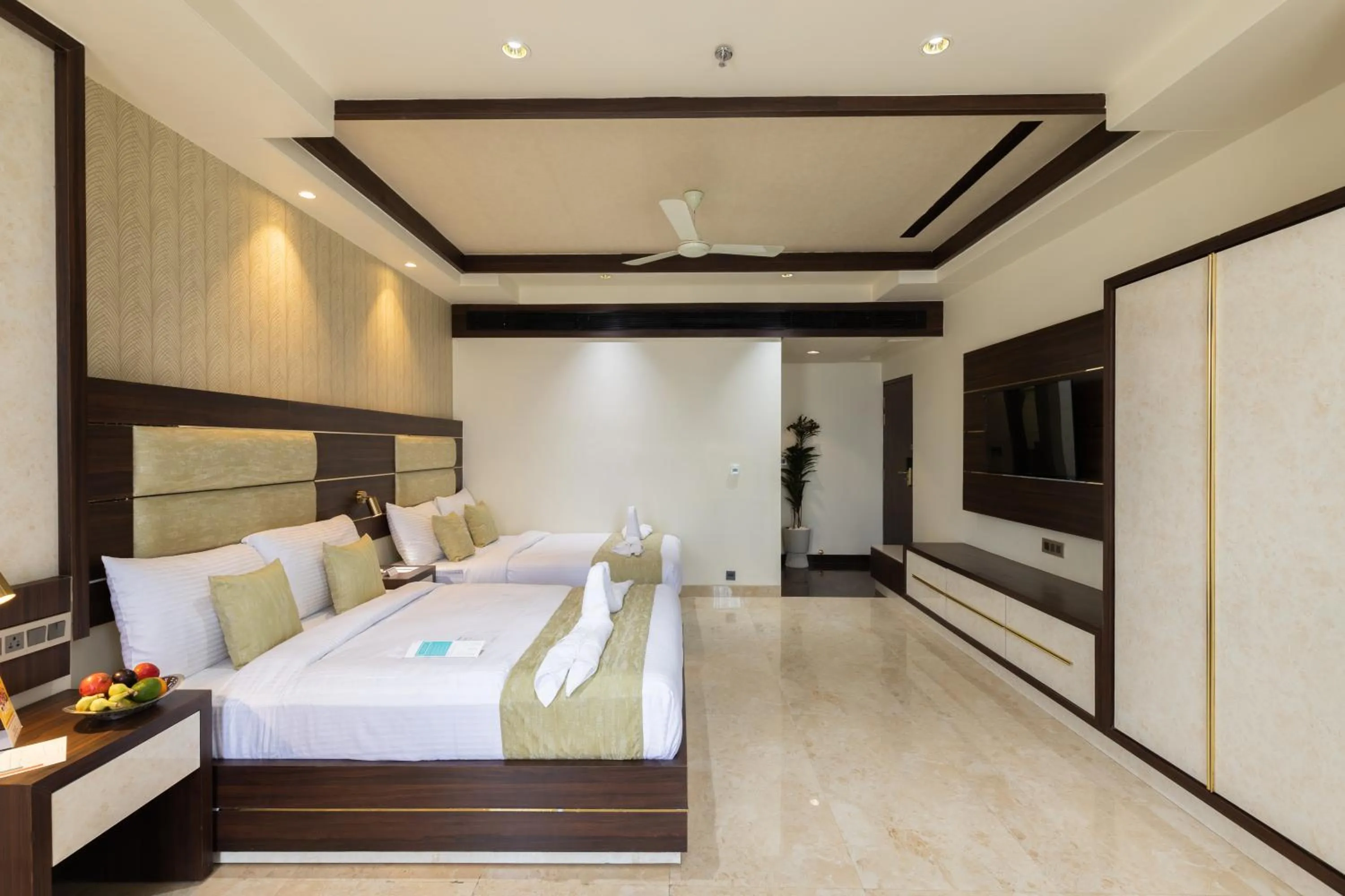 Bed in Royal Rawal - Luxury Boutique Hotel