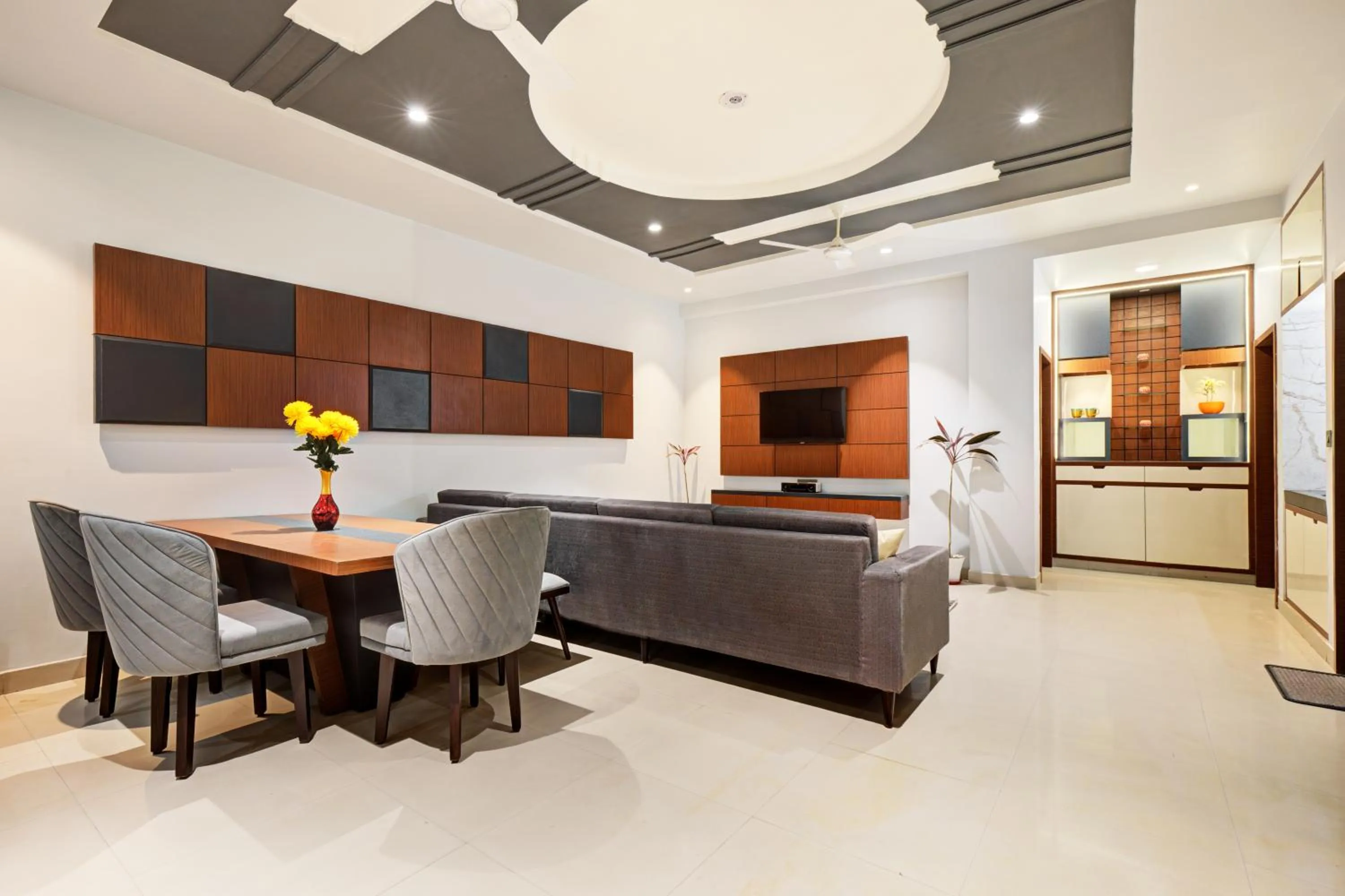 Living room in Royal Rawal - Luxury Boutique Hotel