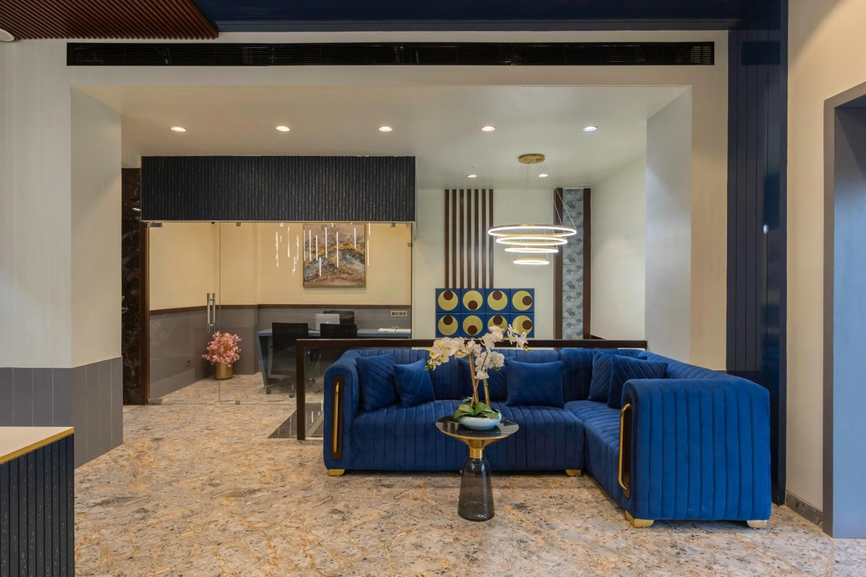 Lobby or reception in Royal Rawal - Luxury Boutique Hotel