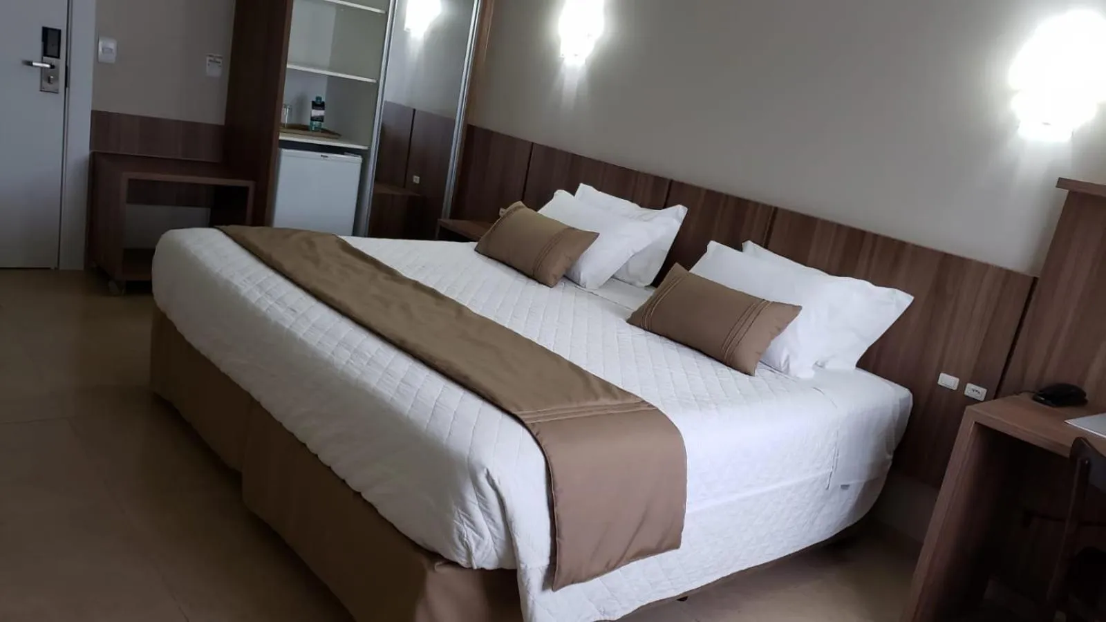 Bed in Hotel Alvorada