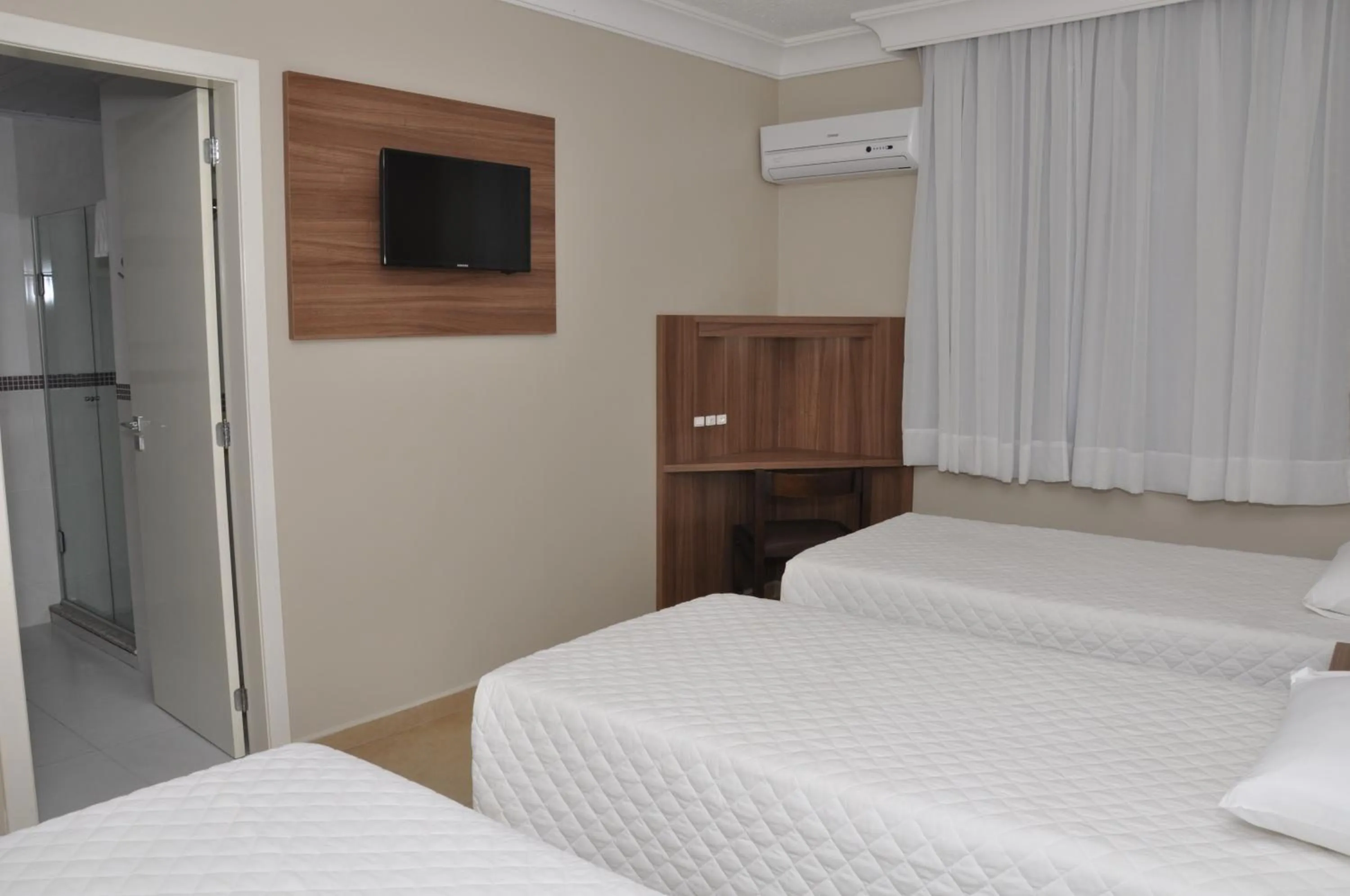 Bedroom, Bed in Hotel Alvorada