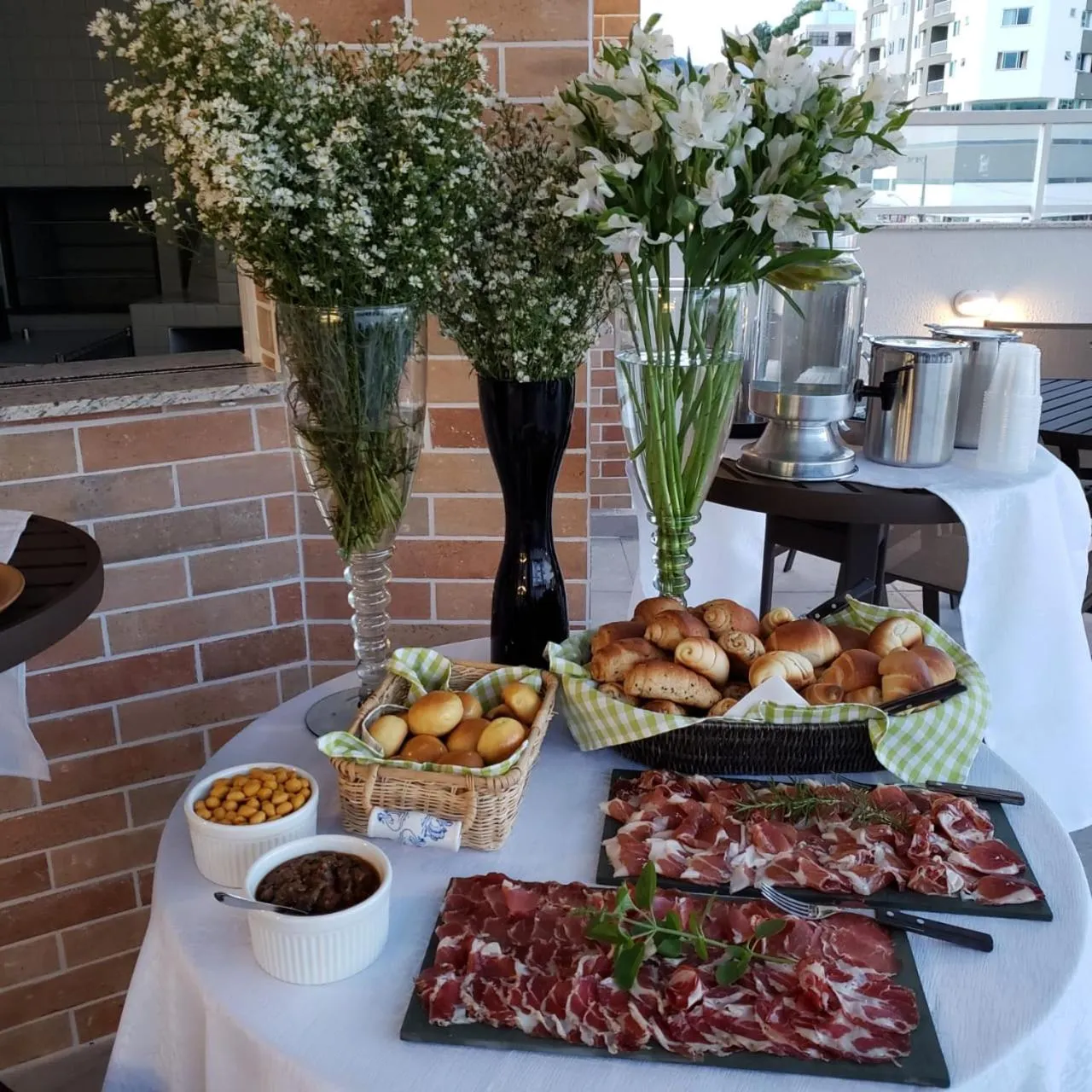 Food and drinks in Hotel Alvorada