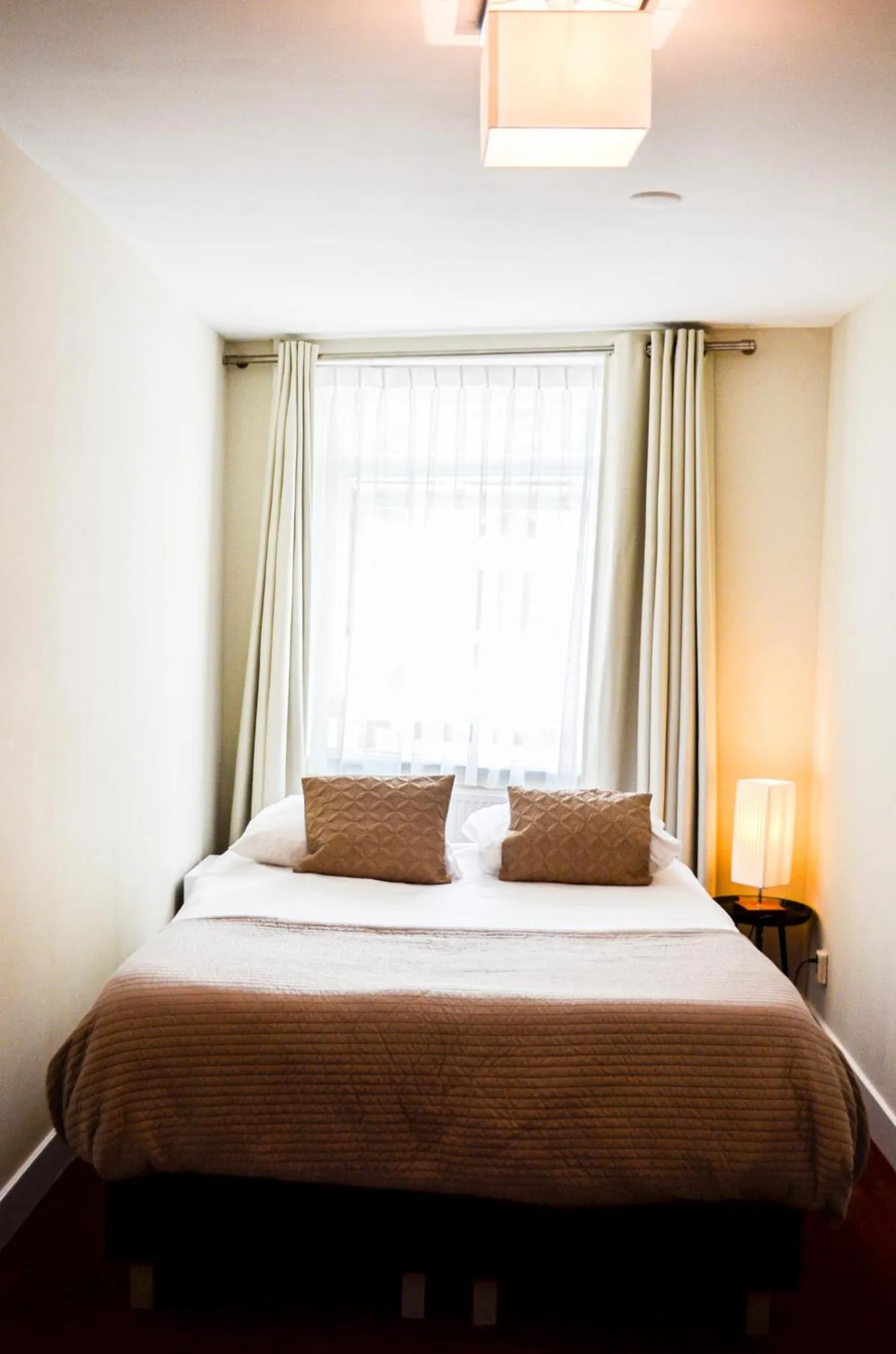 Bed in Family Hotel Kooyk