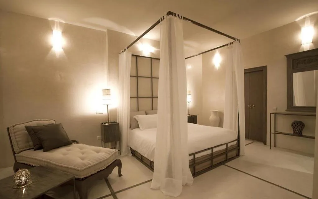 Bed in Riad Joya