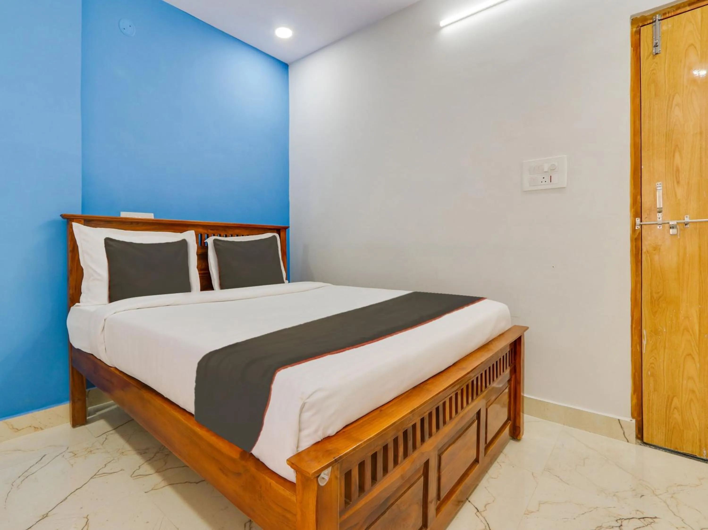 Bedroom in Hotel O SR Grand