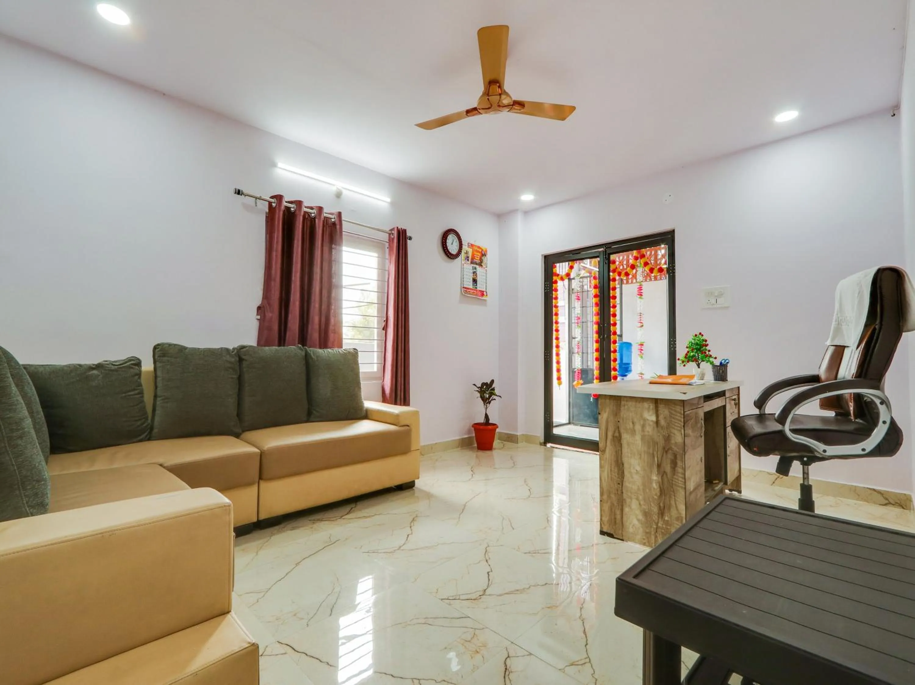 Lobby or reception in Hotel O SR Grand