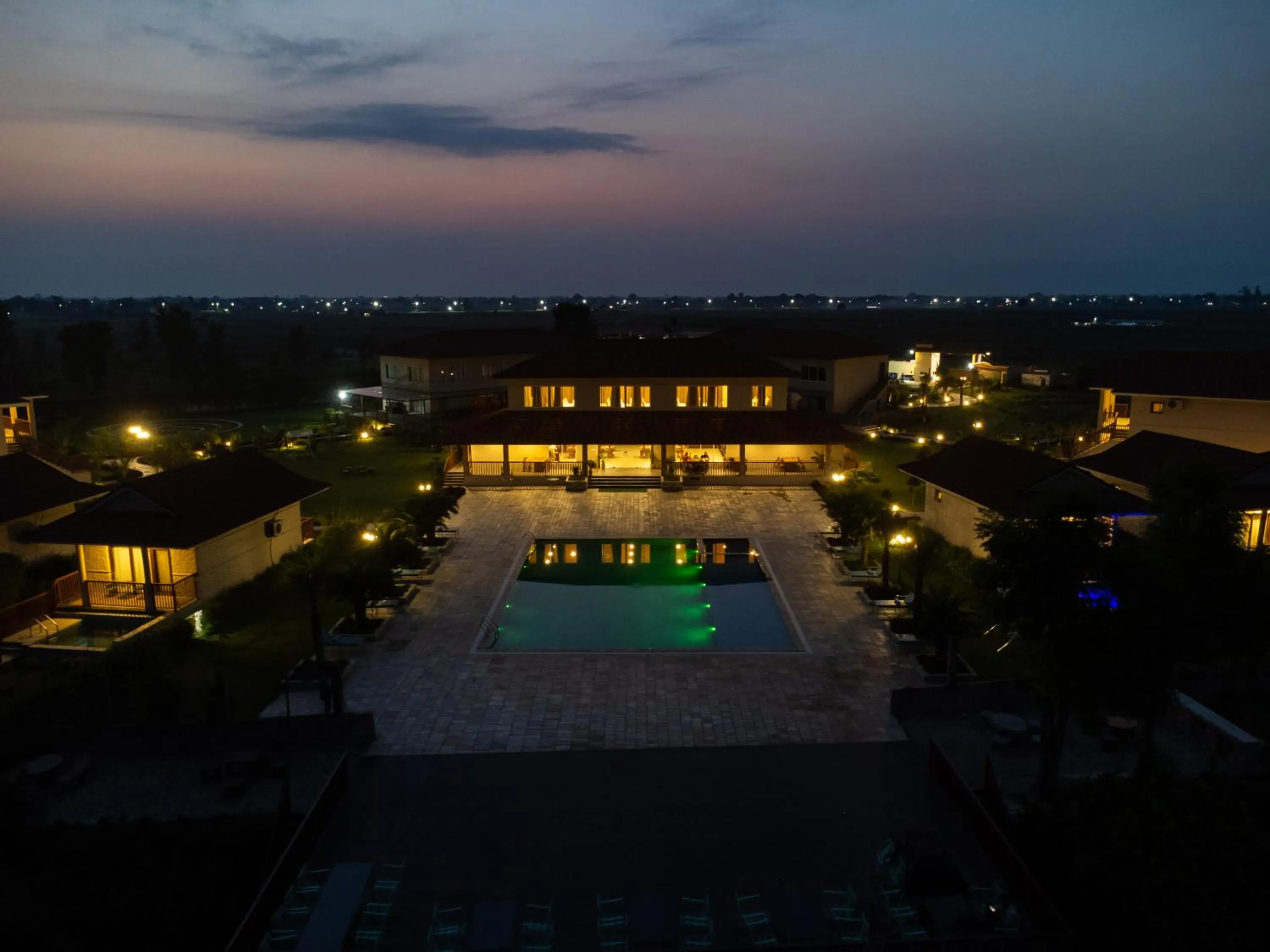 Property building in River Bank Jungle Resort, Chitwan