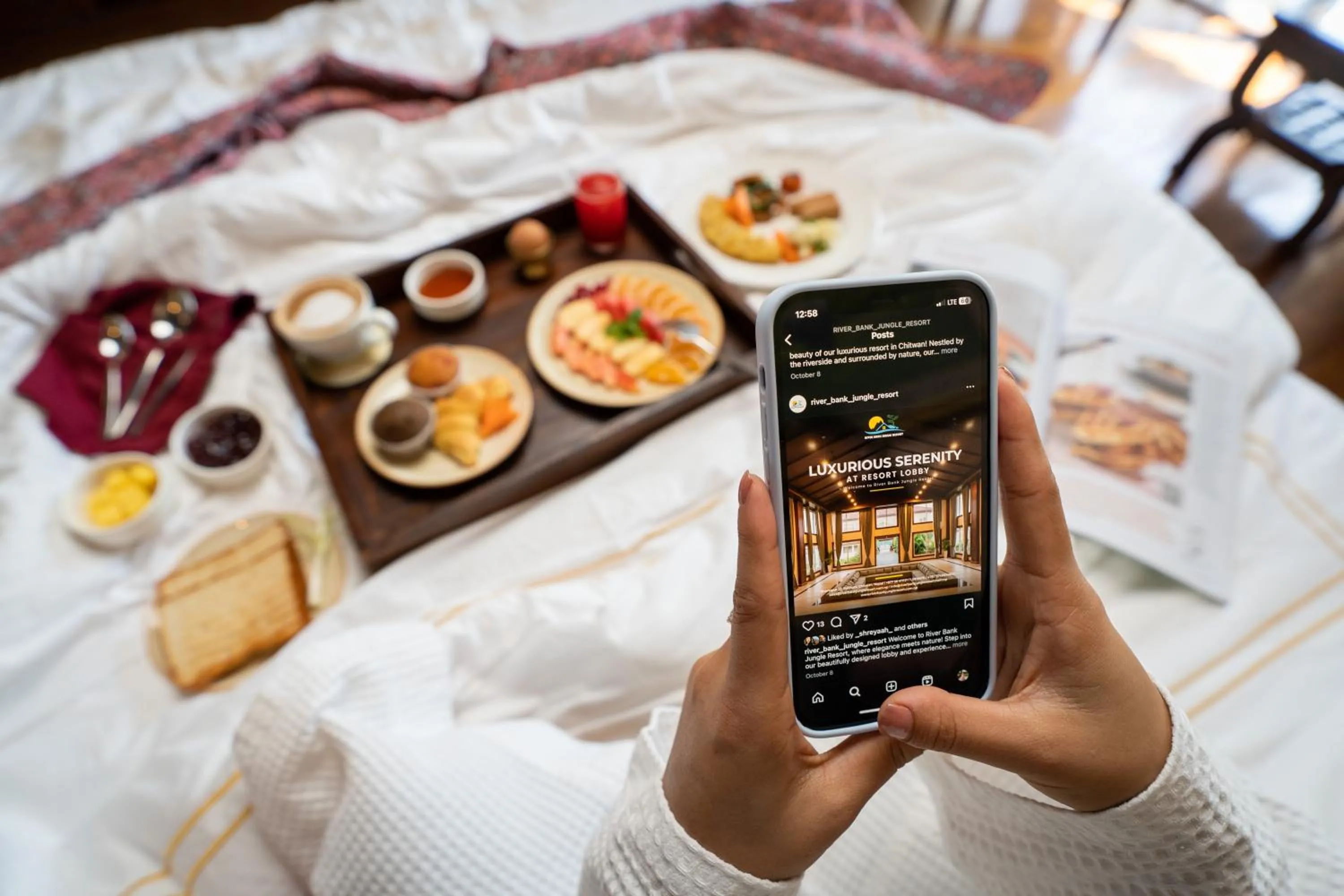 Breakfast, Bed in River Bank Jungle Resort, Chitwan