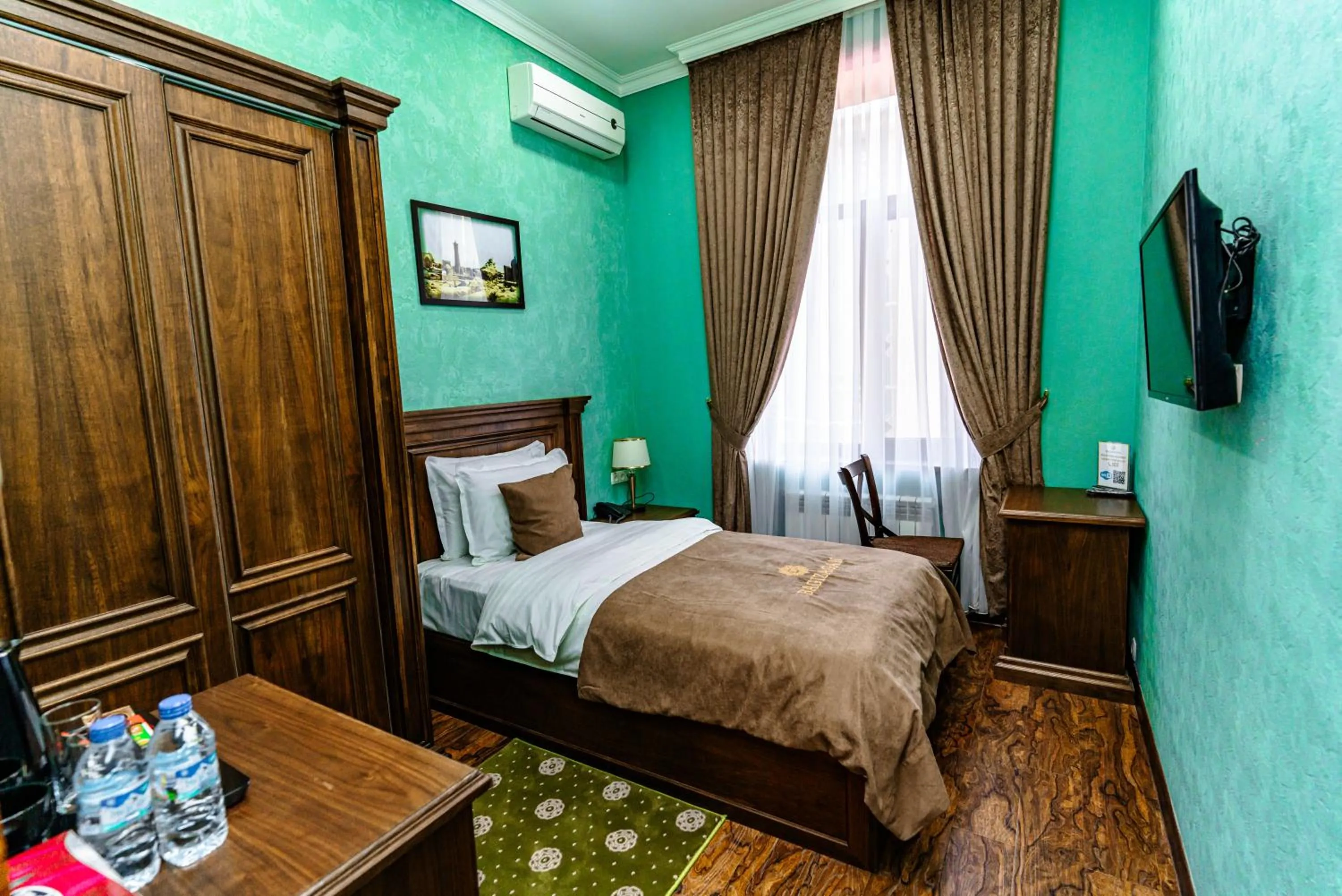 Bed in Bagizagan Hotel