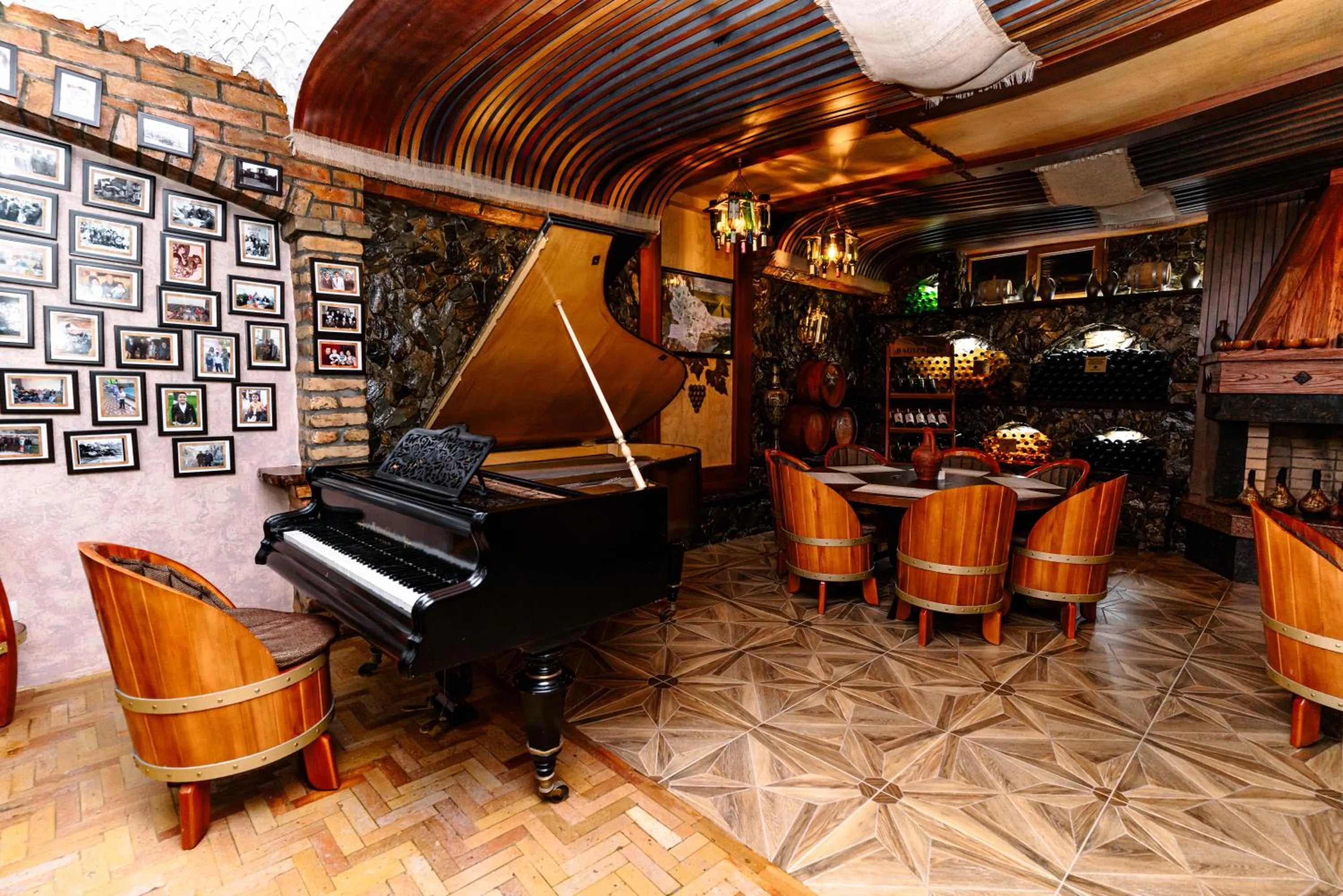 Alcoholic drinks in Bagizagan Hotel