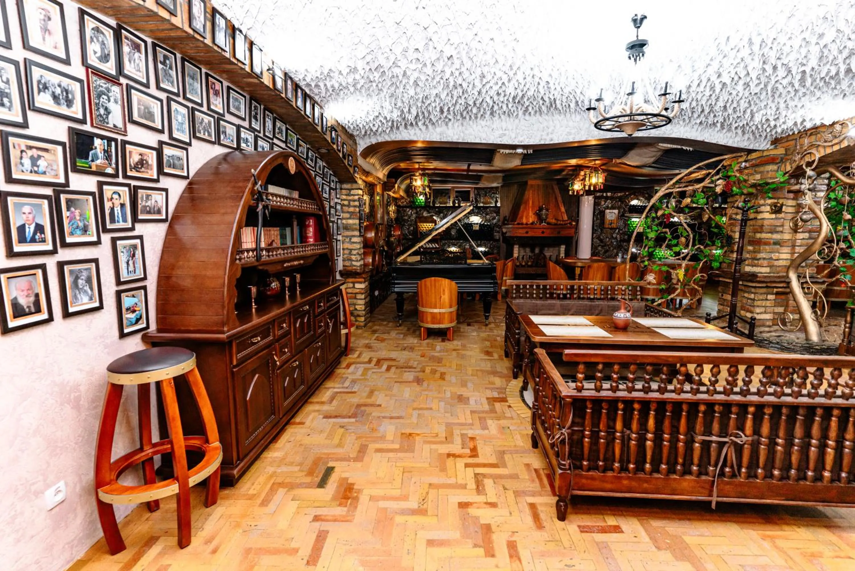 Alcoholic drinks in Bagizagan Hotel