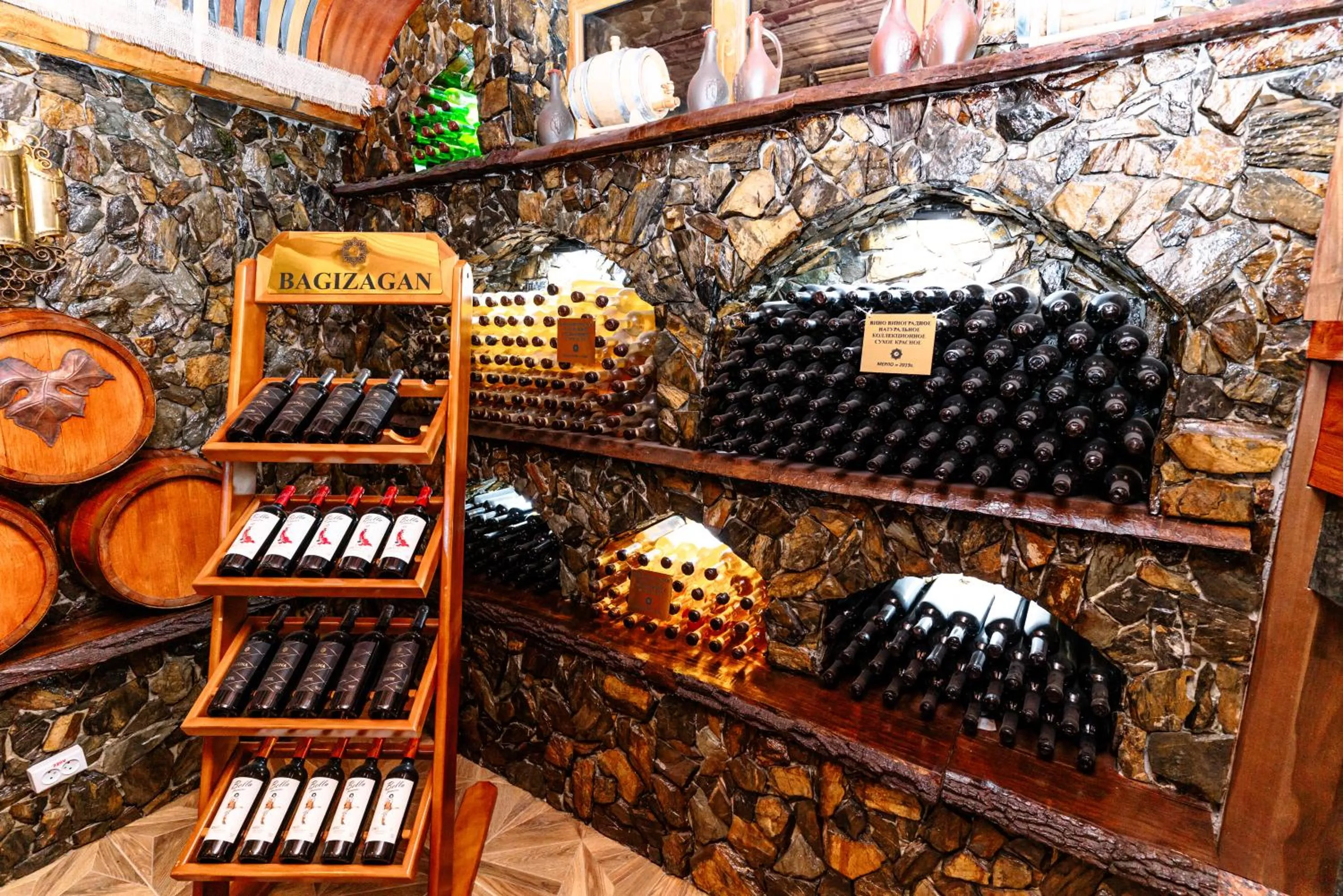 Food and drinks in Bagizagan Hotel