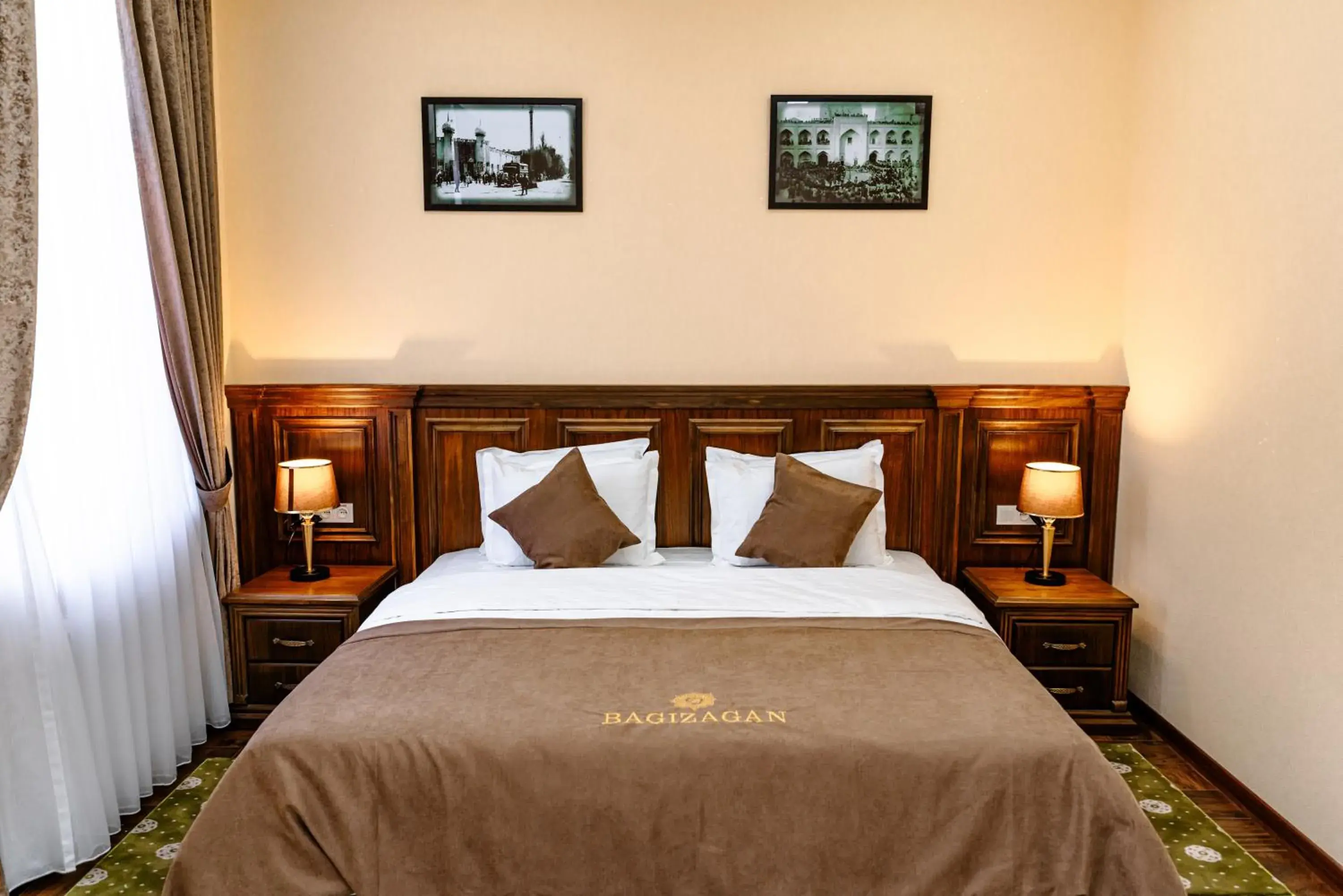 Deluxe Double Room in Bagizagan Hotel Deluxe Double Room in Bagizagan Hotel