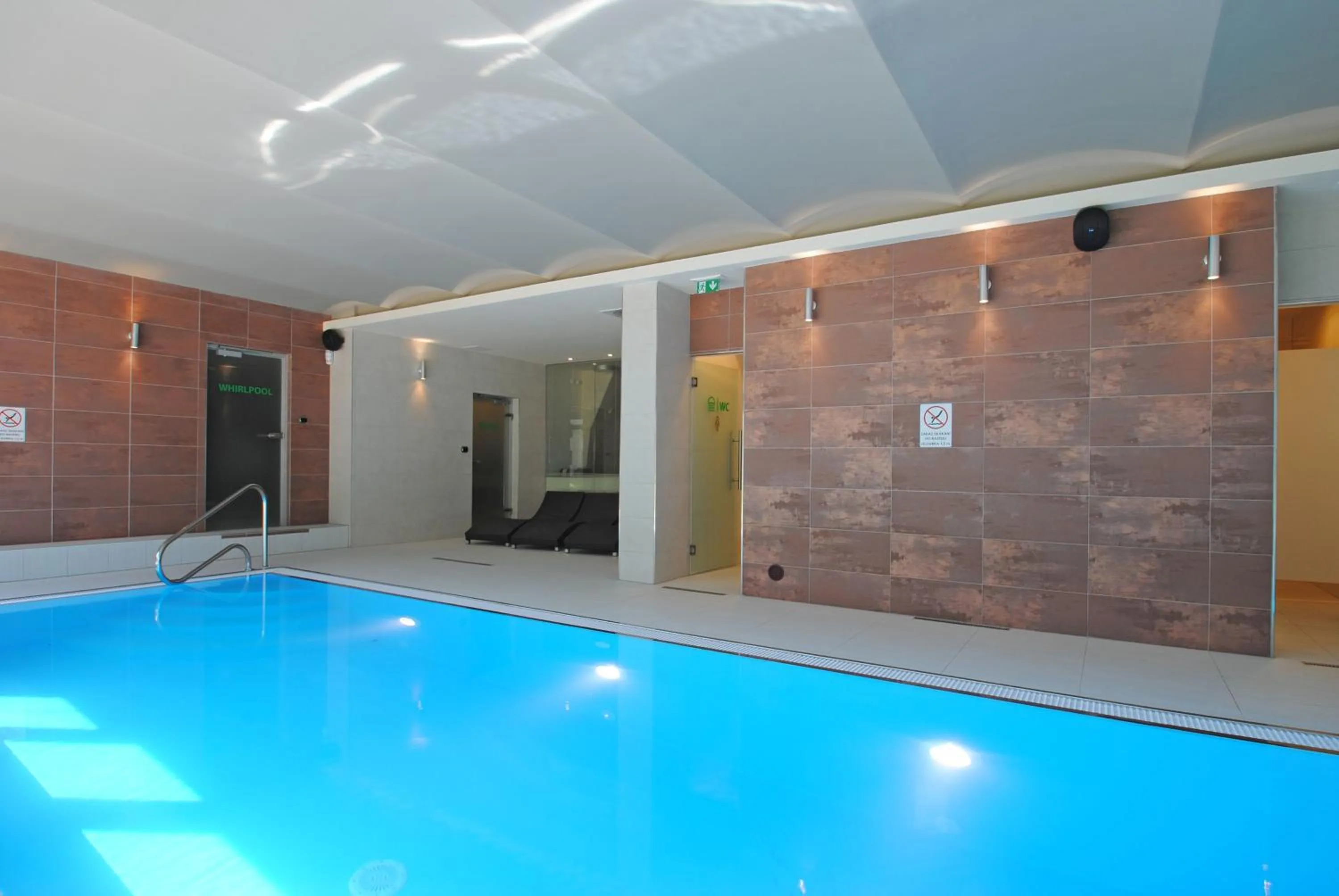 Swimming pool in Peras Wellness Hotel