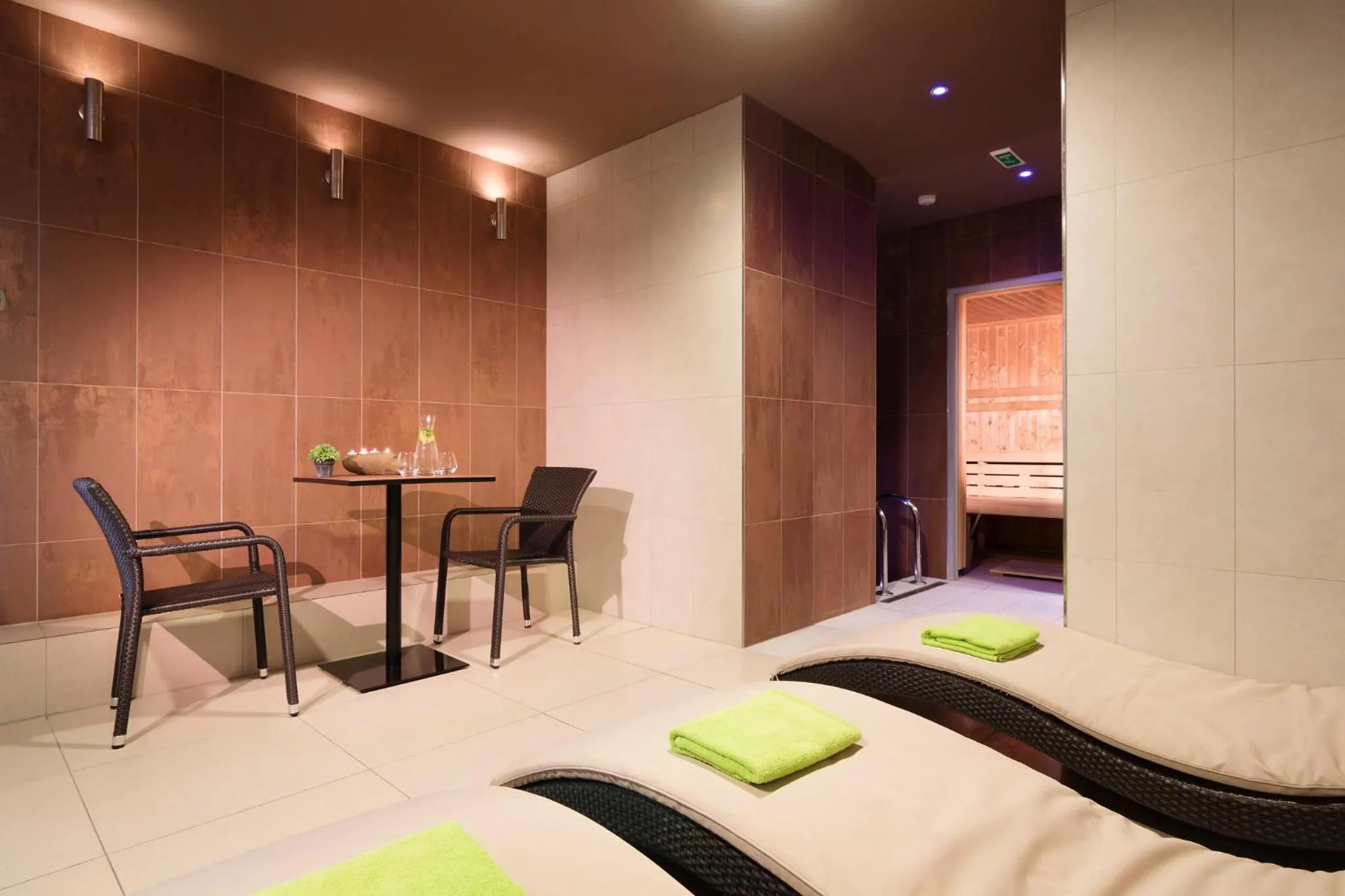 Sauna, Bed in Peras Wellness Hotel