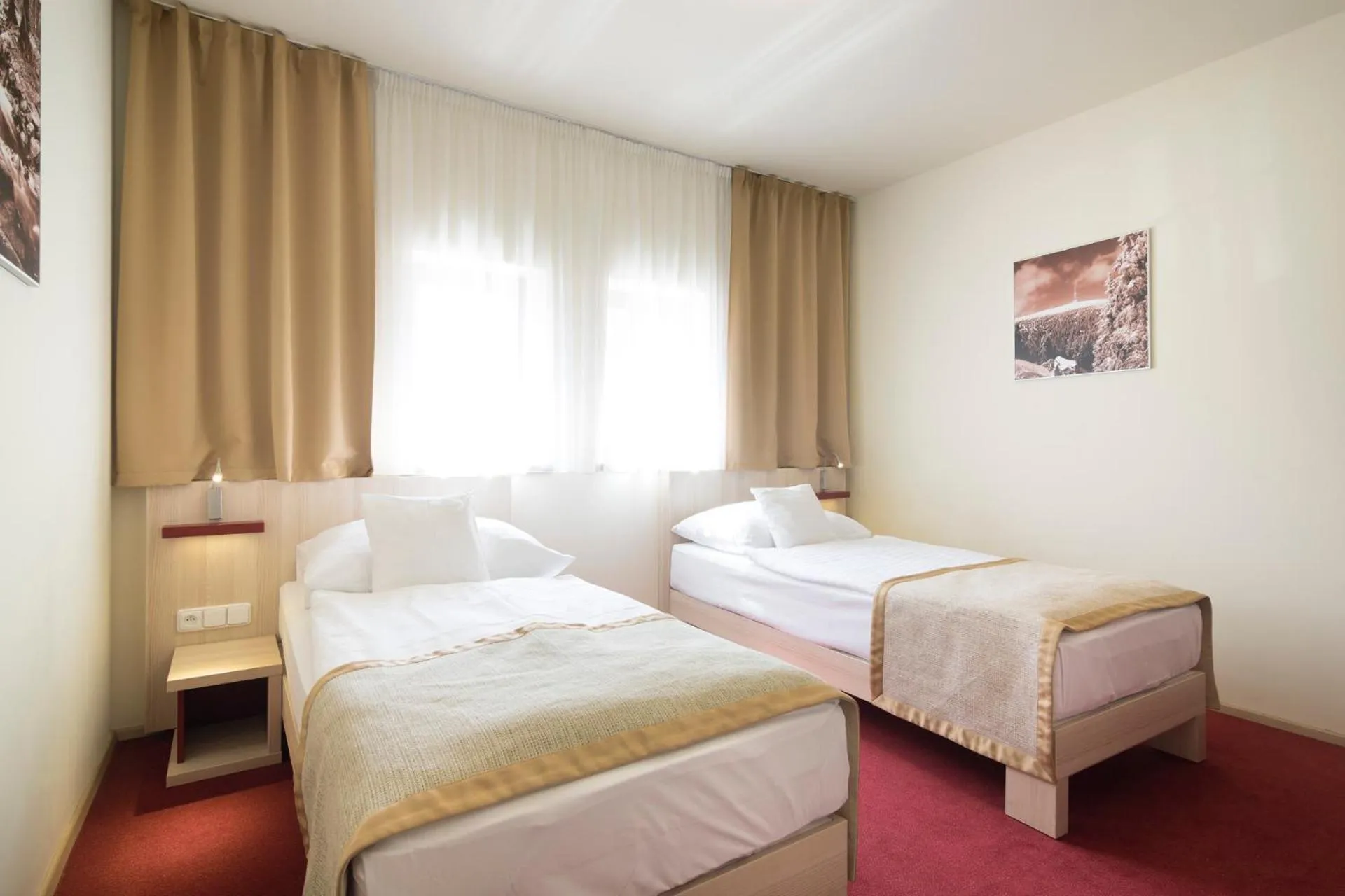 Bedroom, Bed in Peras Wellness Hotel