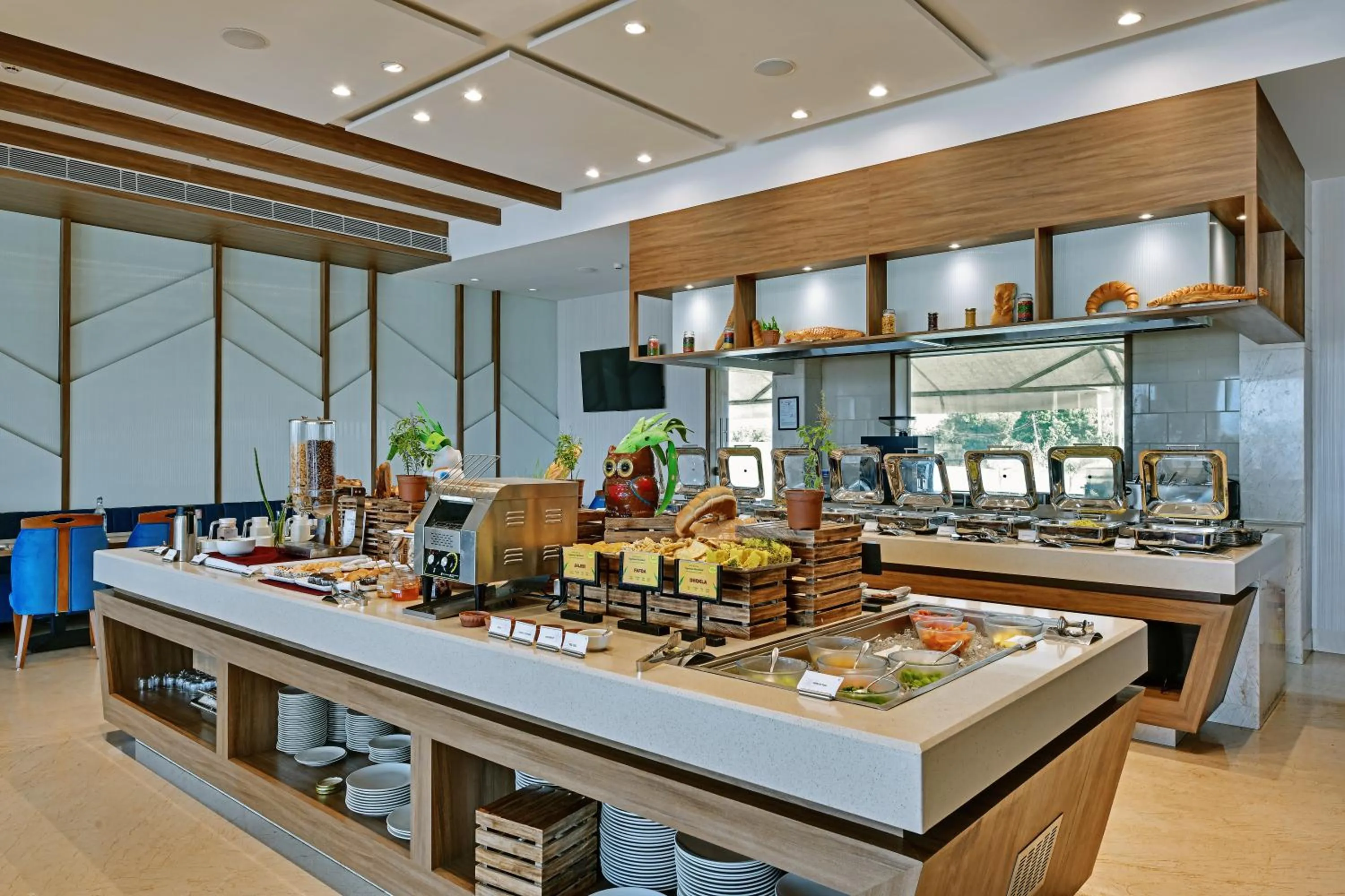 Restaurant/places to eat in The Orchid Jamnagar