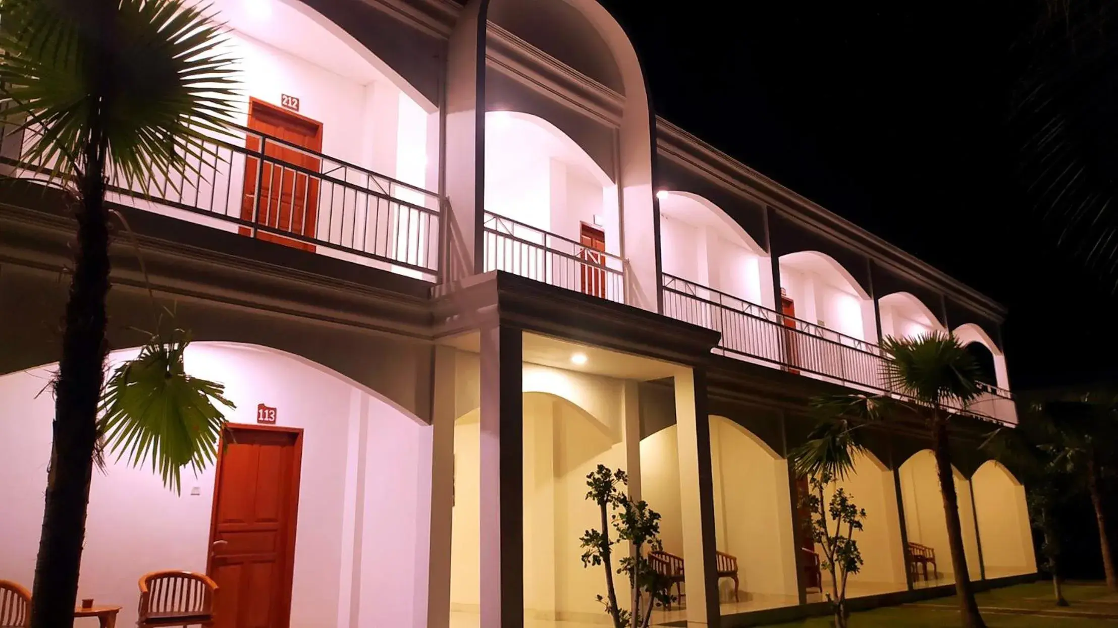 Property building in Puri Lovina Property building in Puri Lovina