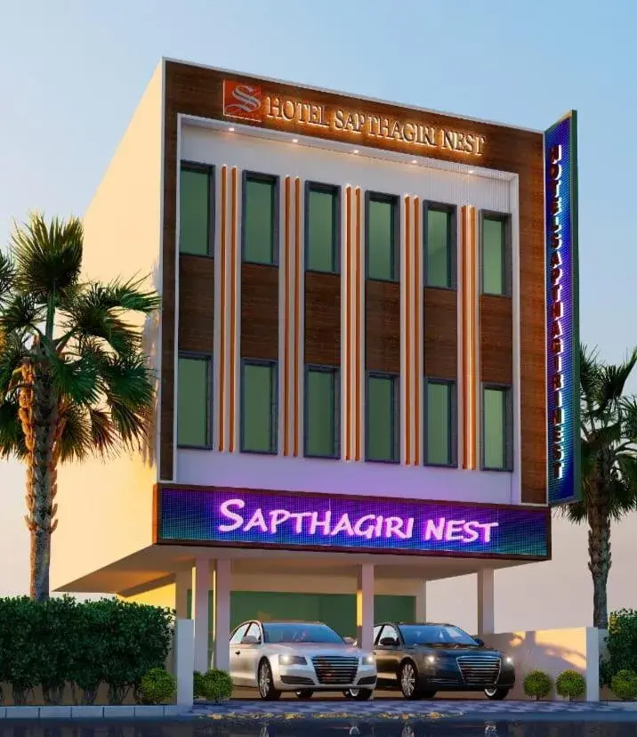 Deluxe Double Room - single occupancy in Hotel Sapthagiri Nest Deluxe Double Room - single occupancy in Hotel Sapthagiri Nest