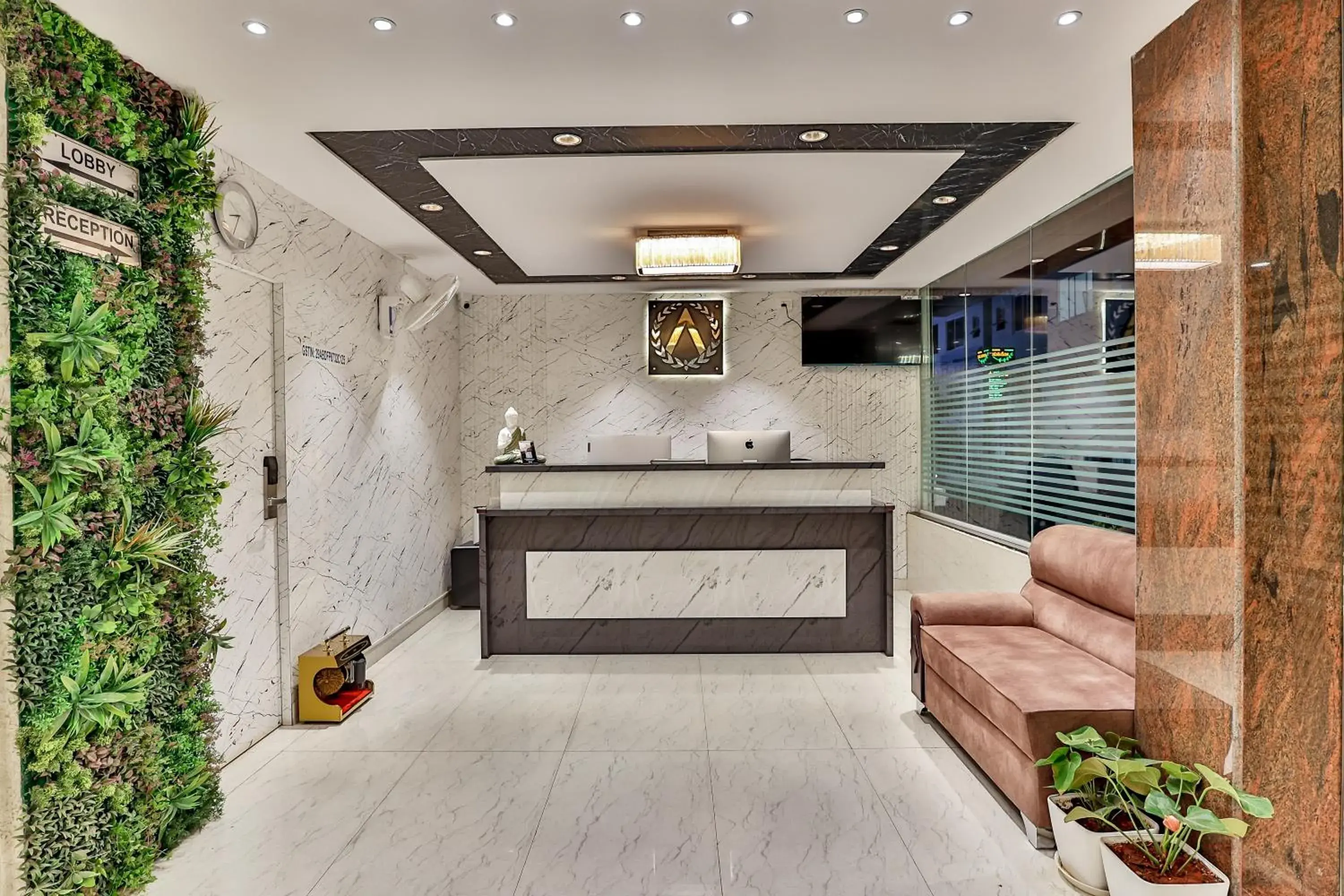 Lobby or reception in The Auberge Boutique Hotel - Manyata Tech Park Lobby or reception in The Auberge Boutique Hotel - Manyata Tech Park