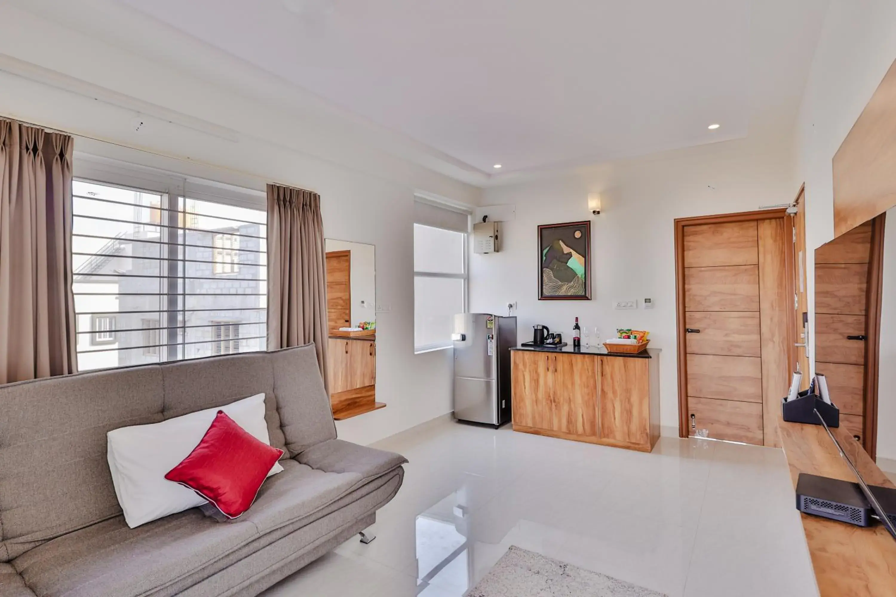 Living room in The Auberge Boutique Hotel - Manyata Tech Park Living room in The Auberge Boutique Hotel - Manyata Tech Park