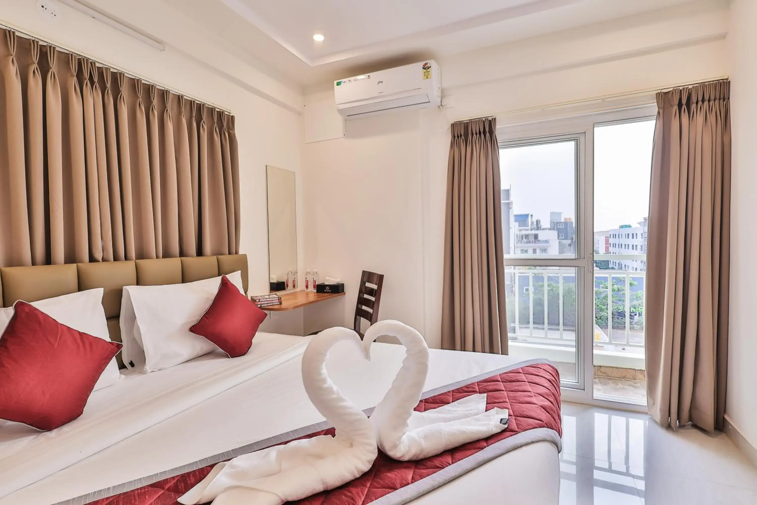 Superior Double or Twin Room in The Auberge Boutique Hotel - Manyata Tech Park Superior Double or Twin Room in The Auberge Boutique Hotel - Manyata Tech Park