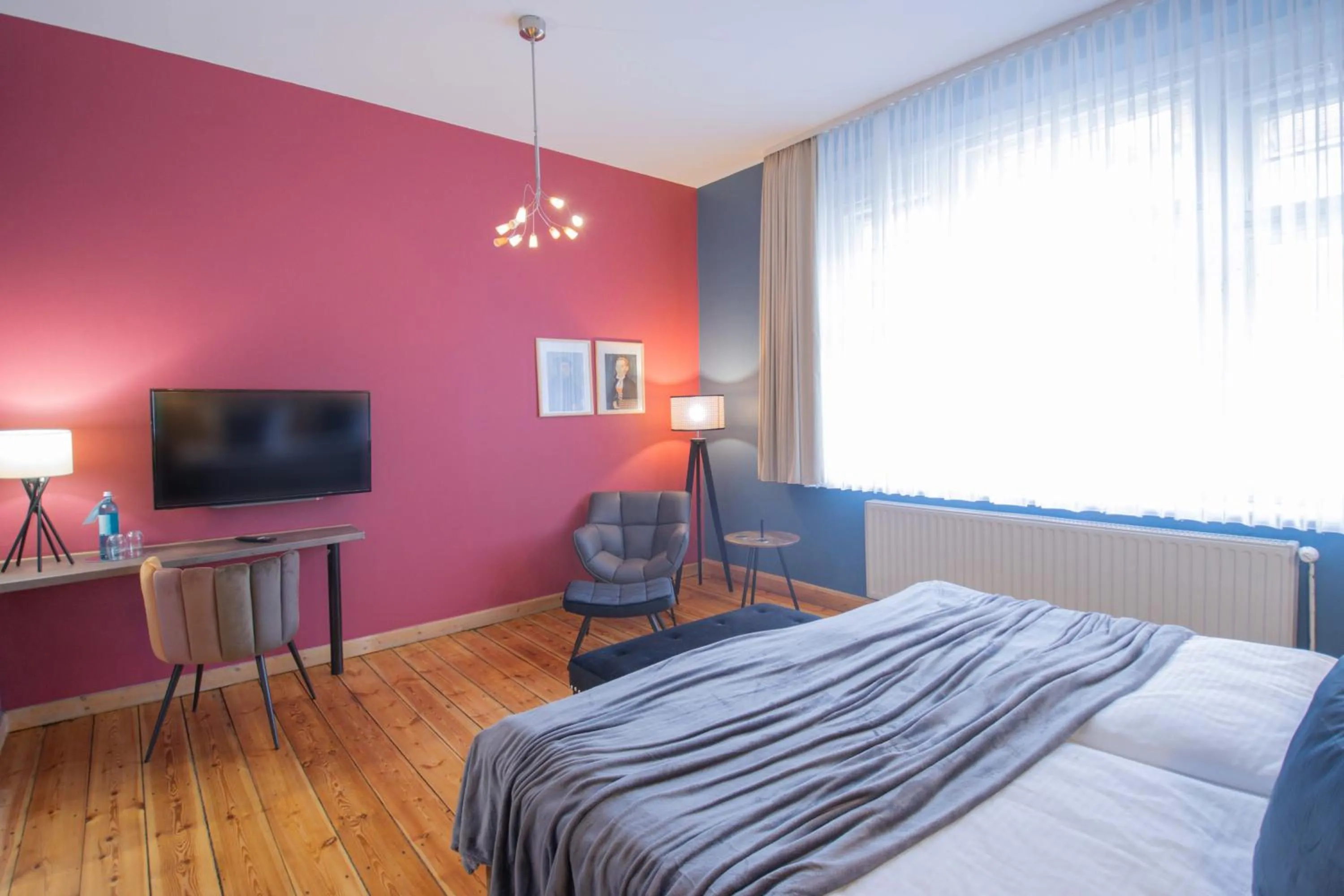 Photo of the whole room, Bed in Boutique Hotel Schwarzer Baer