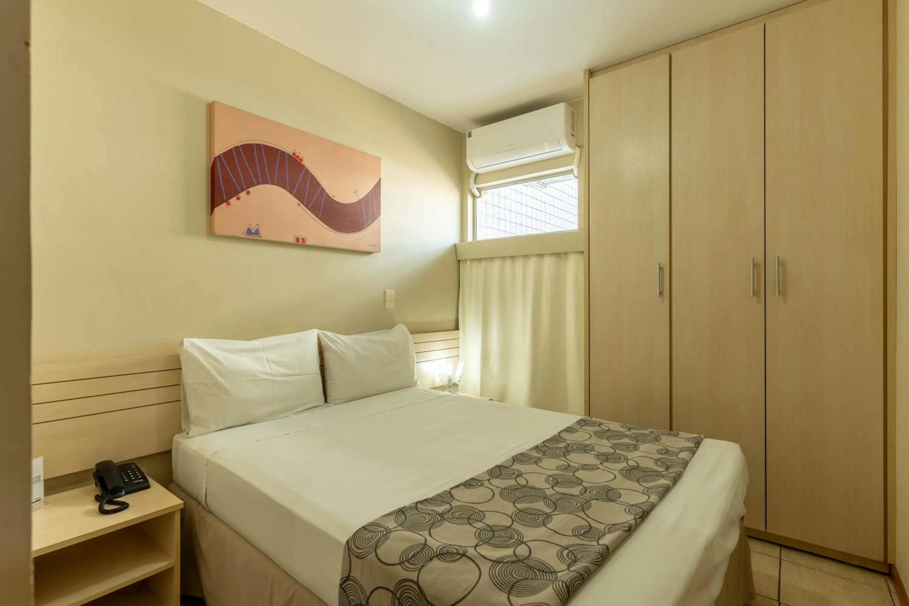 Bed in Verona Hplus Long Stay