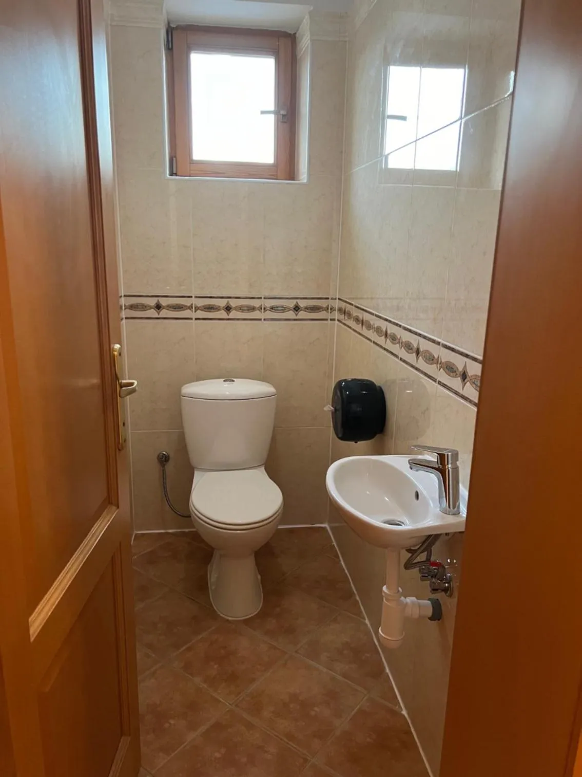 Toilet in Hotel Eufória