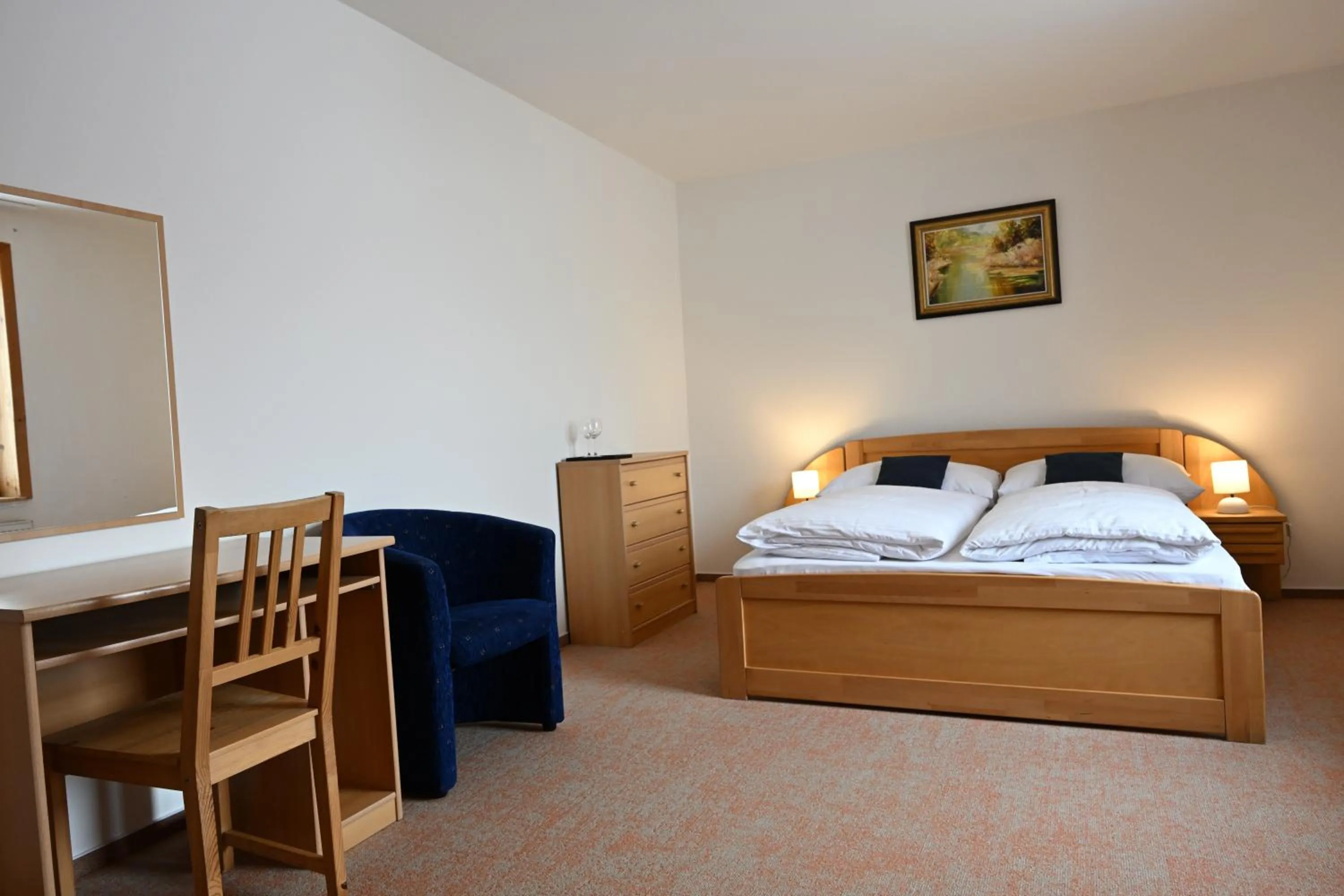 Bedroom, Bed in Hotel Eufória