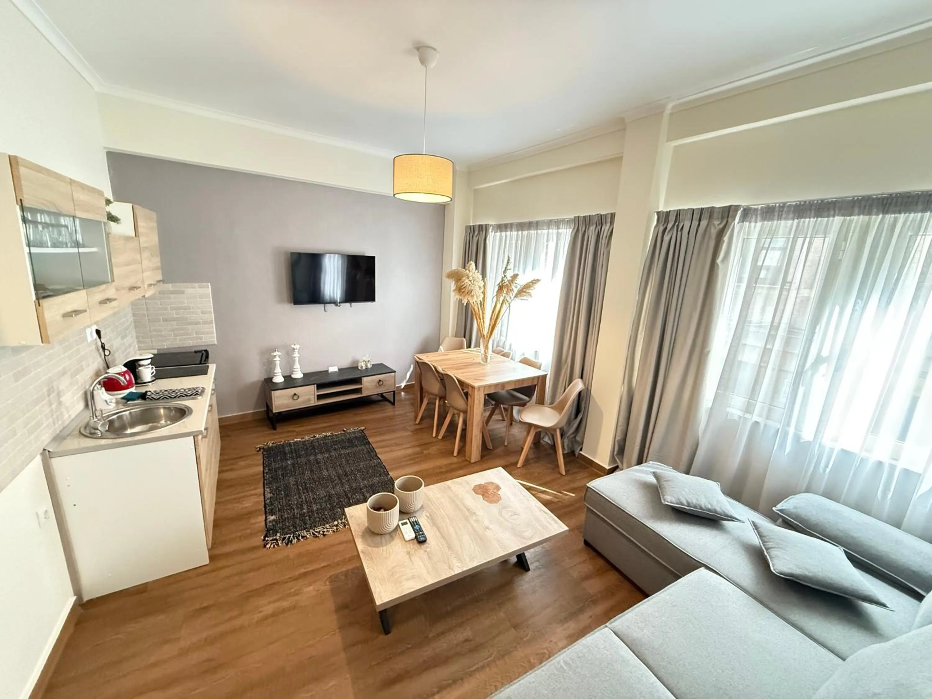 TV and multimedia in Compass Lofts Athens