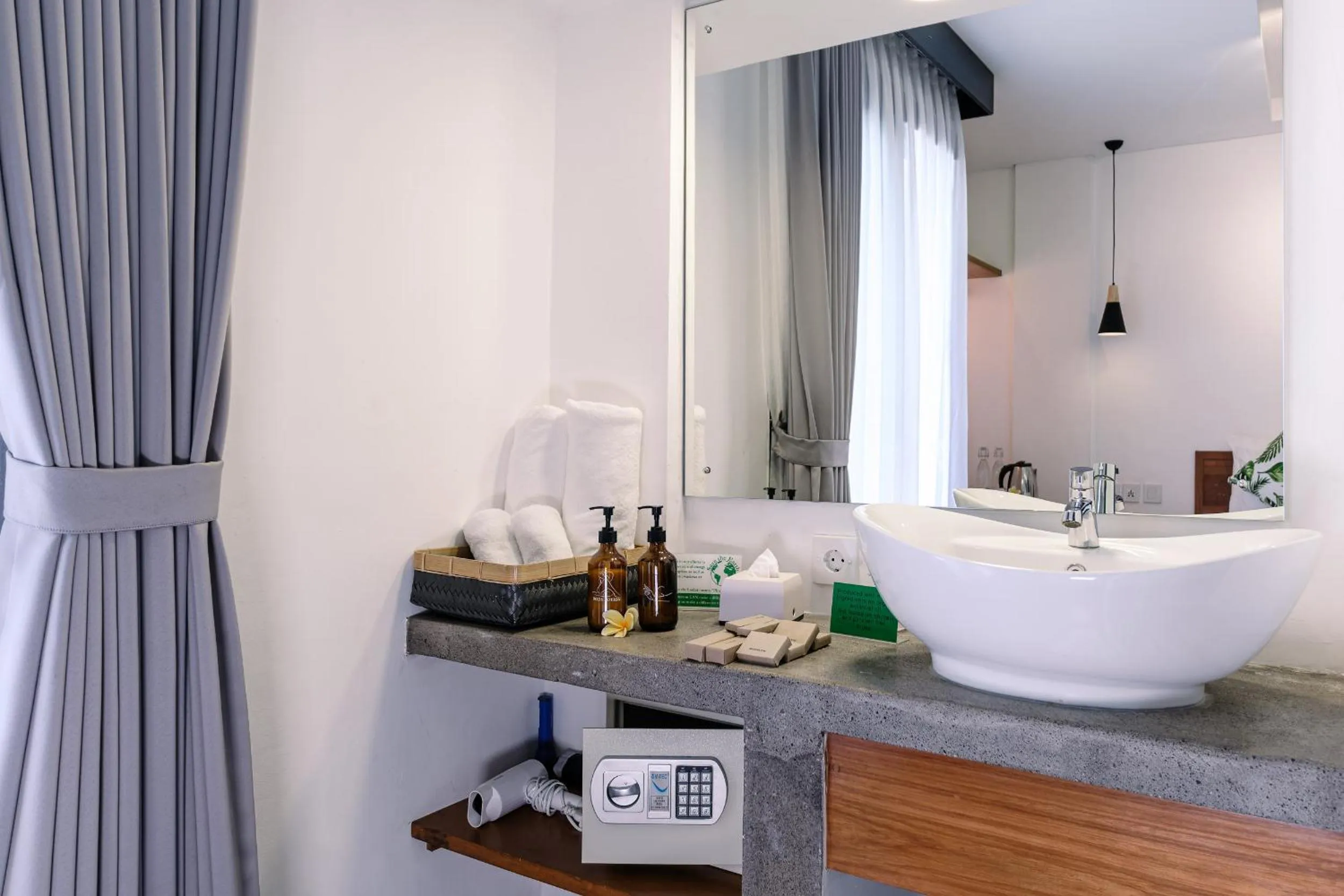 Bathroom in Chandi Hotel Ubud